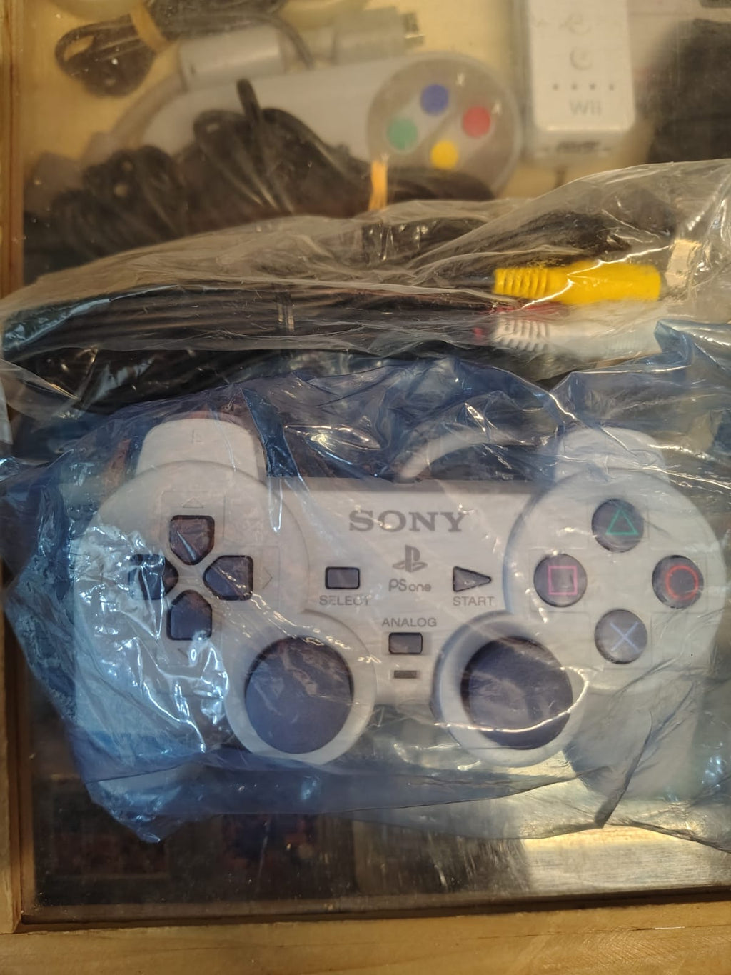 Playstation PSONE Console boxata con monitor
