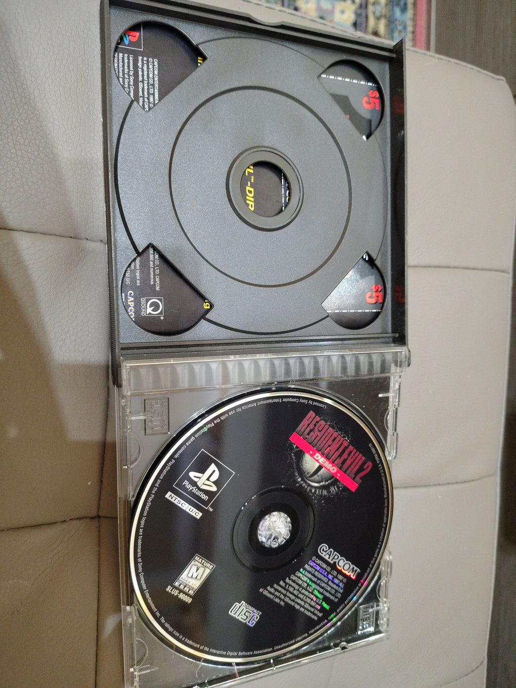 RESIDENT EVIL DIRECTOR'S CUT (NTSC USA)