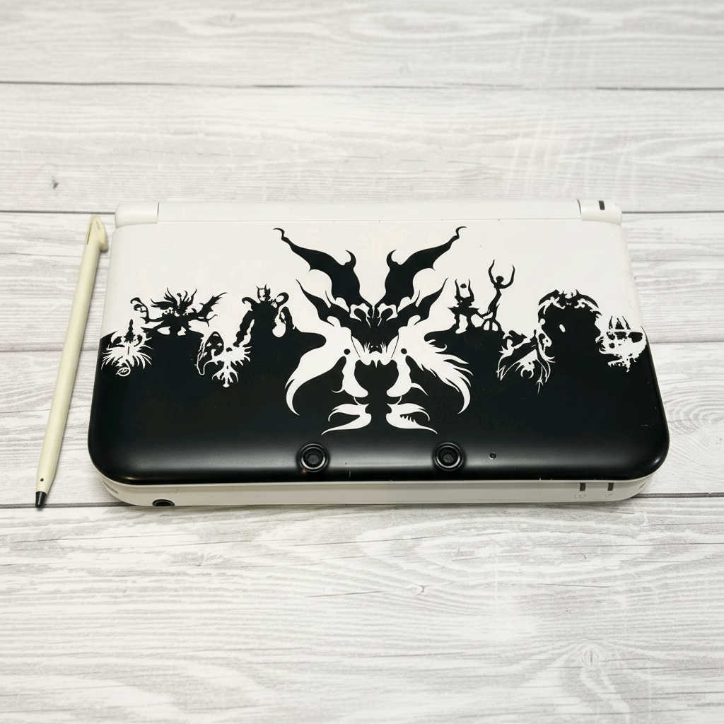 # Nintendo 3DS  LL Shin Megami Tensei IV Limited Edition..multilingue ( leggere)