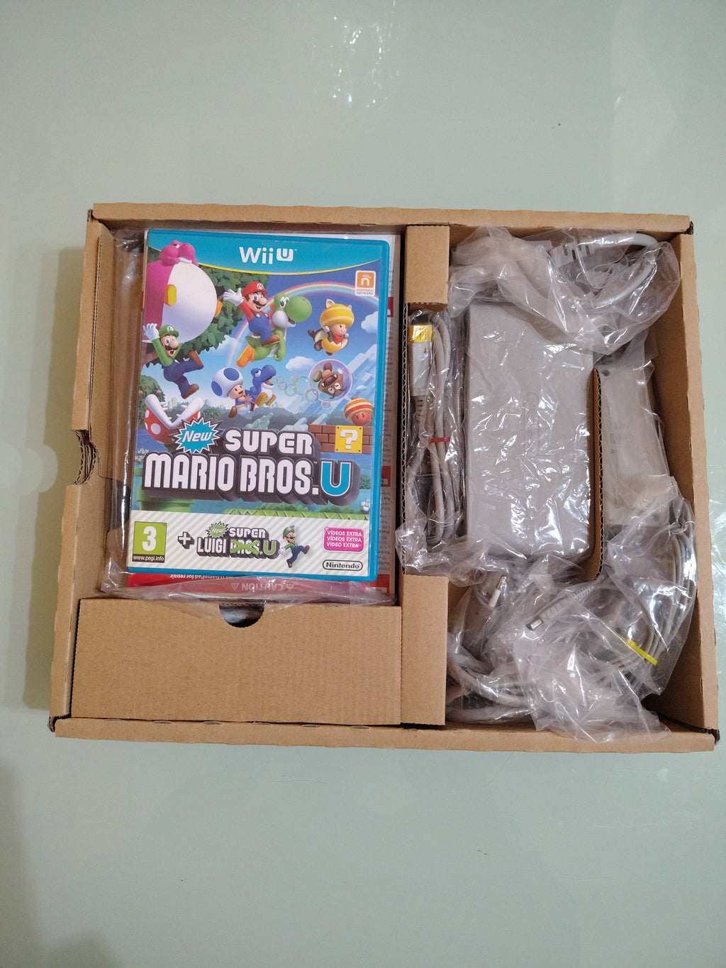 Nintendo Wii U Mario & Luigi Deluxe Set 32 GB Console Nera PAL