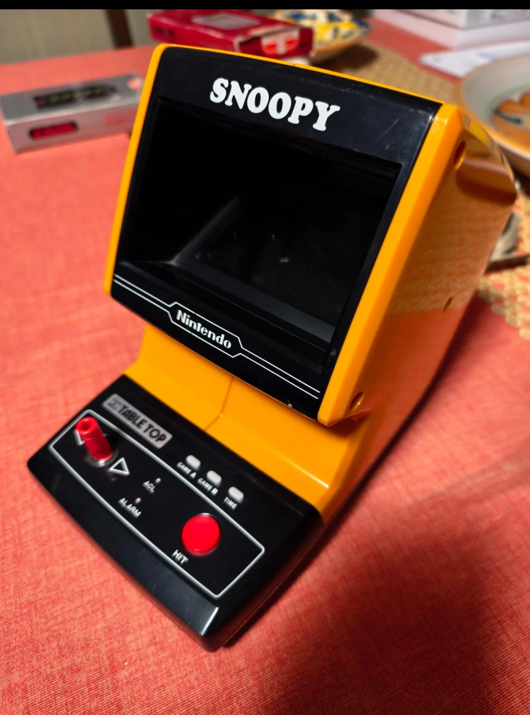 TABLE TOP SNOOPY CONSOLE VINTAGE