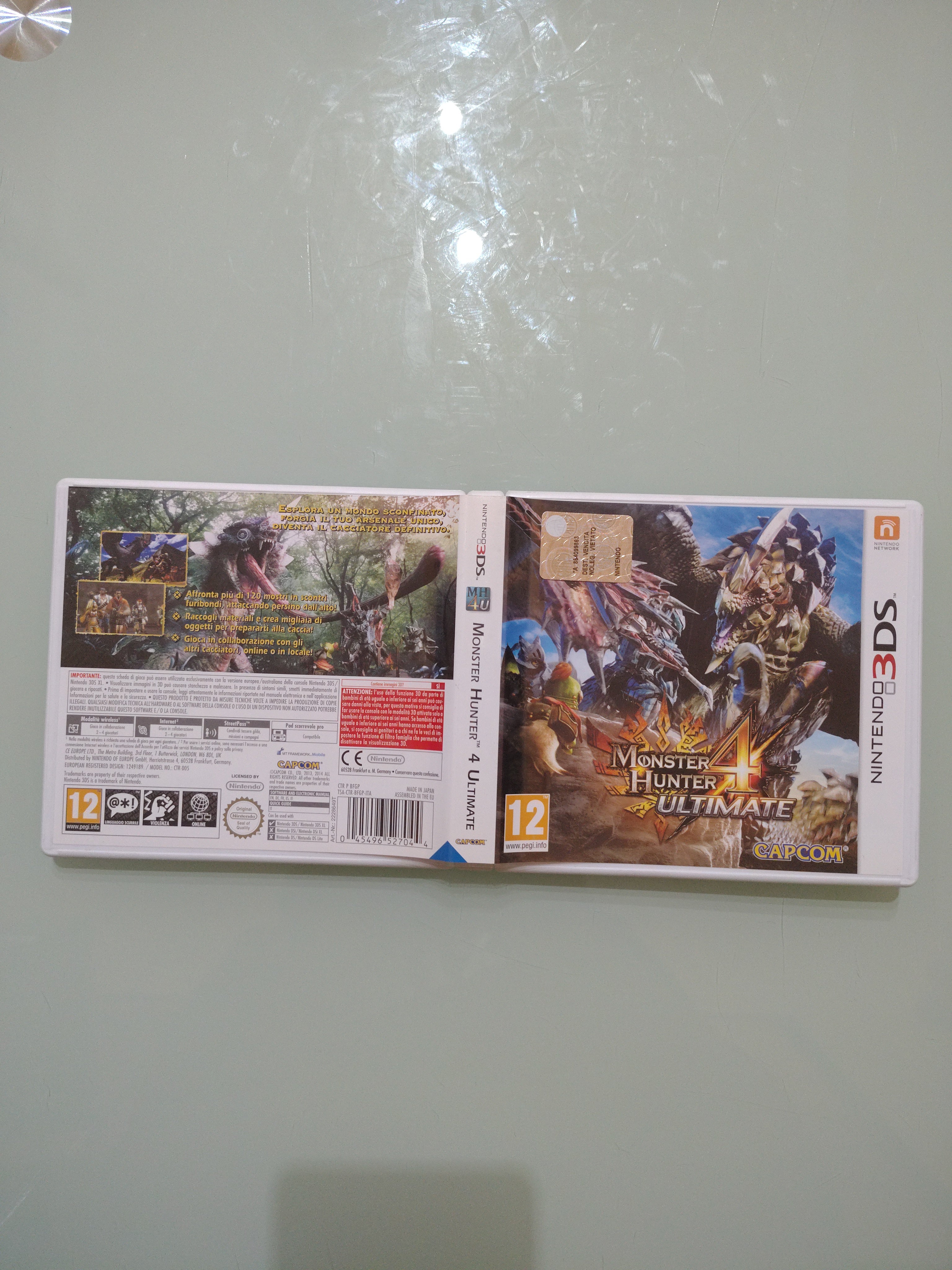 MONSTER HUNTER 4 ULTIMATE NINTENDO 3DS ITA CAPCOM