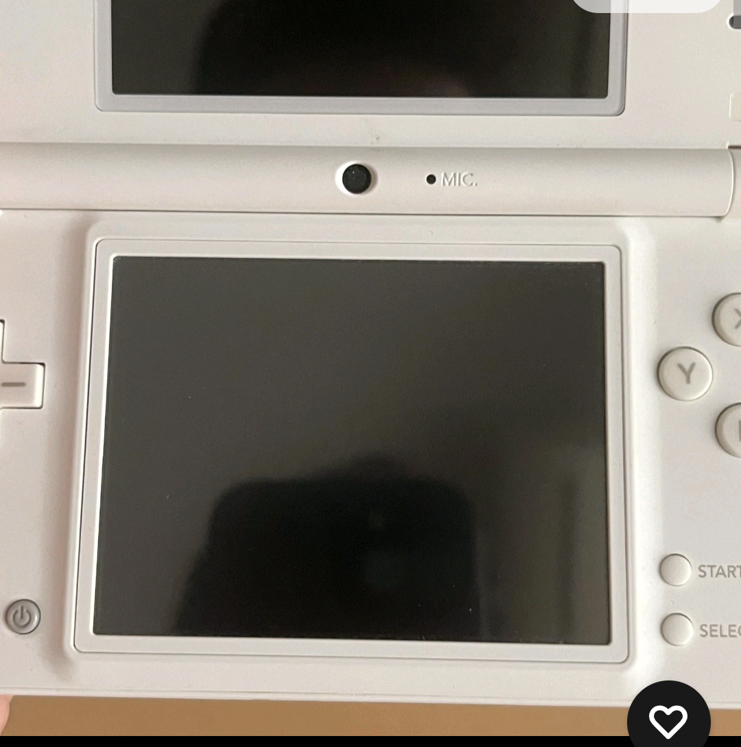 Nintendo DSi Pokemon bianca edizione speciale Zekrom e Reshiram BOXATA ITA