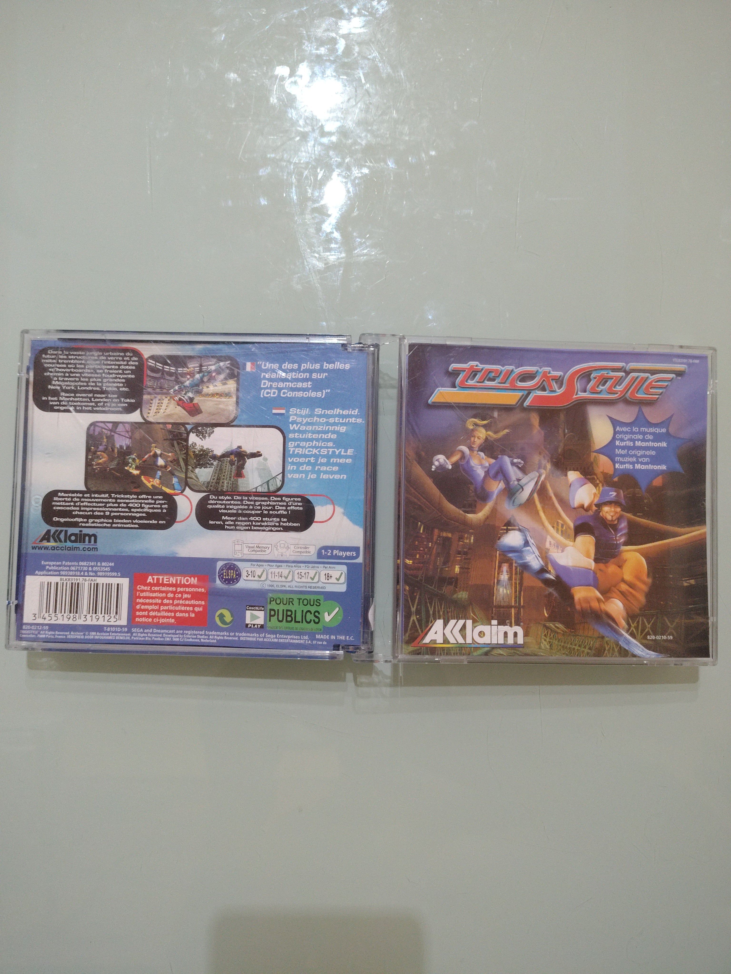 SHENMUE II ( PAL ) DREAMCAST