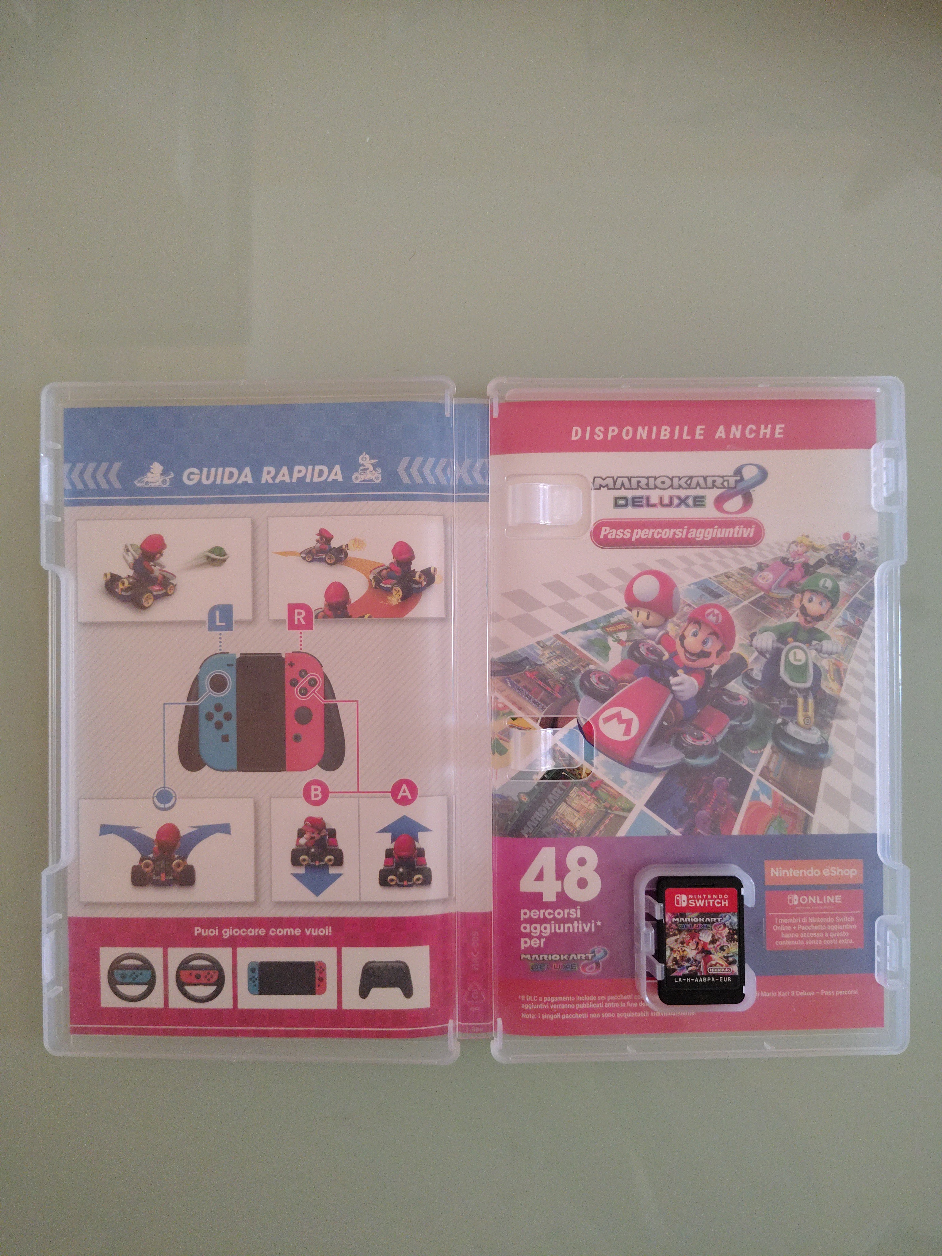 NINTENDO - MARIO KART 8 DELUXE