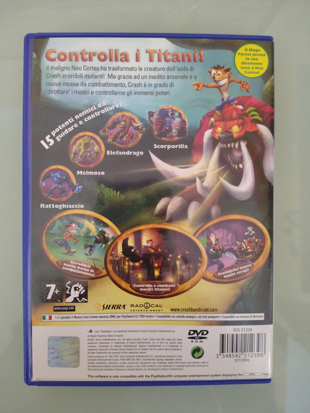 CRASH OF THE TITANS ( no DVD) ottime condizioni