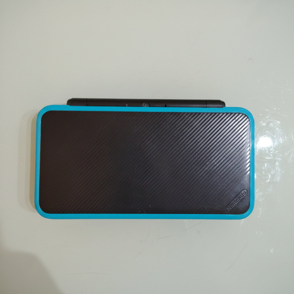 Nintendo New 2DS XL Console di gioco portatile turchese nera testata