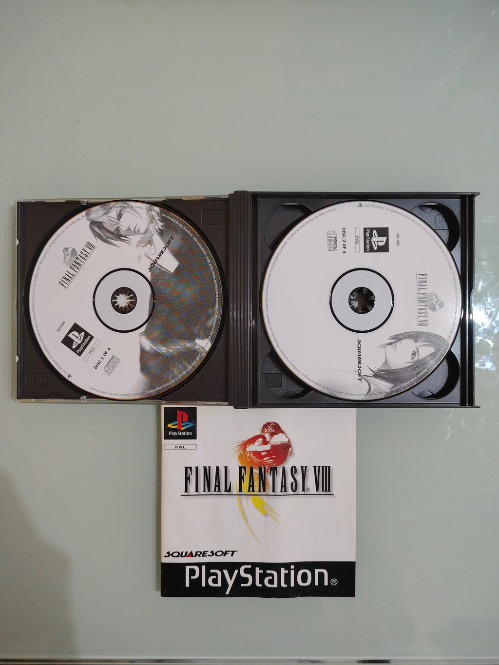 SONY PLAYSTATION 1  FINAL FANTASY VIII  PAL COMPLETO VERSIONE ITALIANA