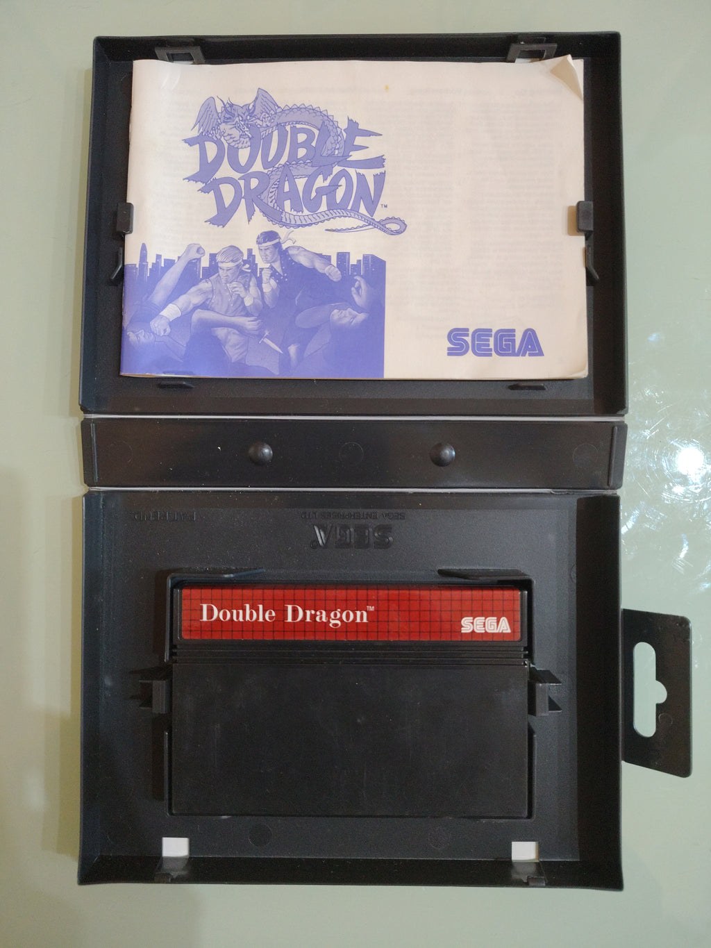 DOUBLE DRAGON