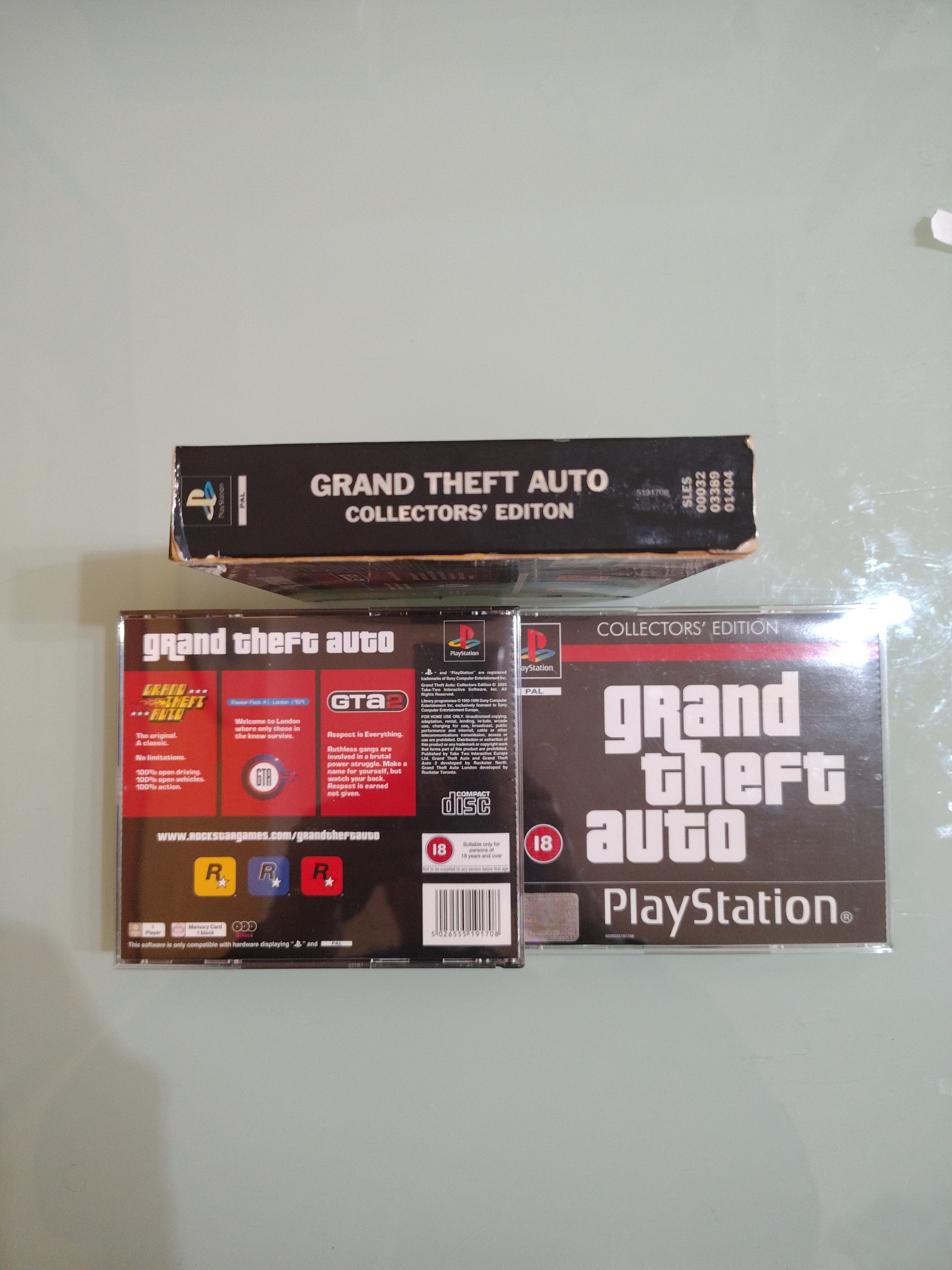 GRAND THEFT AUTO COLLECTORS' EDITION PAL MULTILINGUA