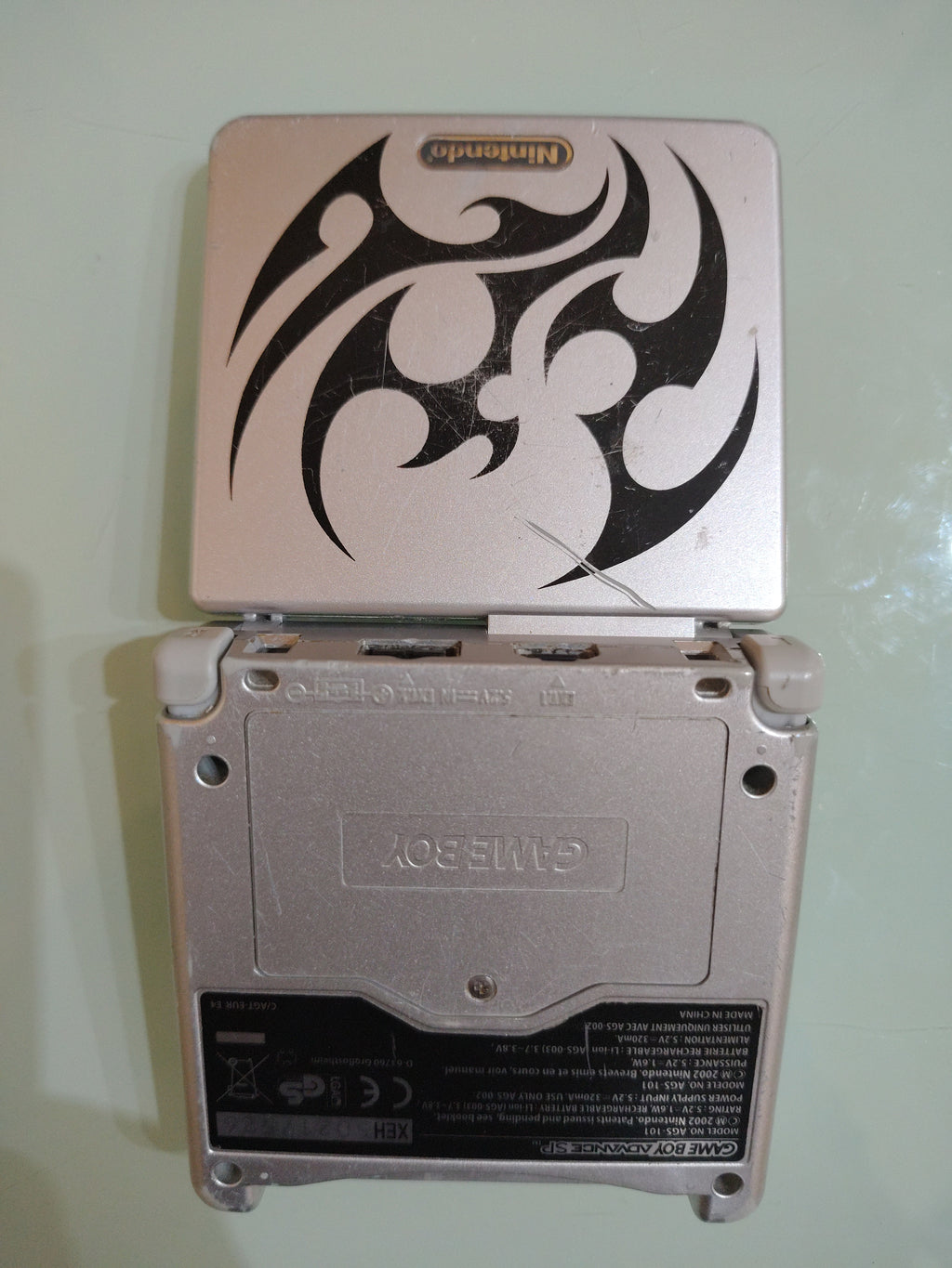 game boy advance sp AGS 101 TRIBAL
