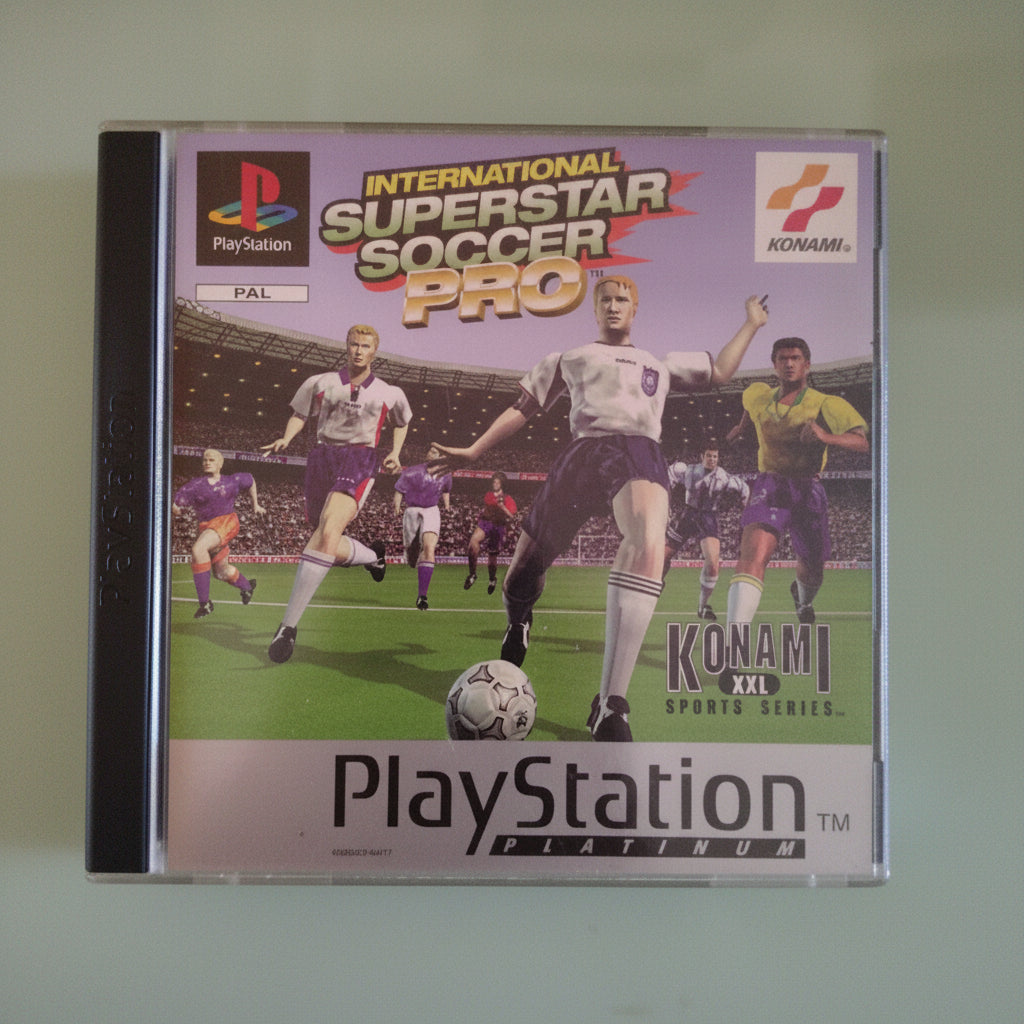 PS1 ISS INTERNATIONAL SUPERSTAR SOCCER PRO PLAYSTATION 1 ITALIANO COME NUOVO PLATINUM