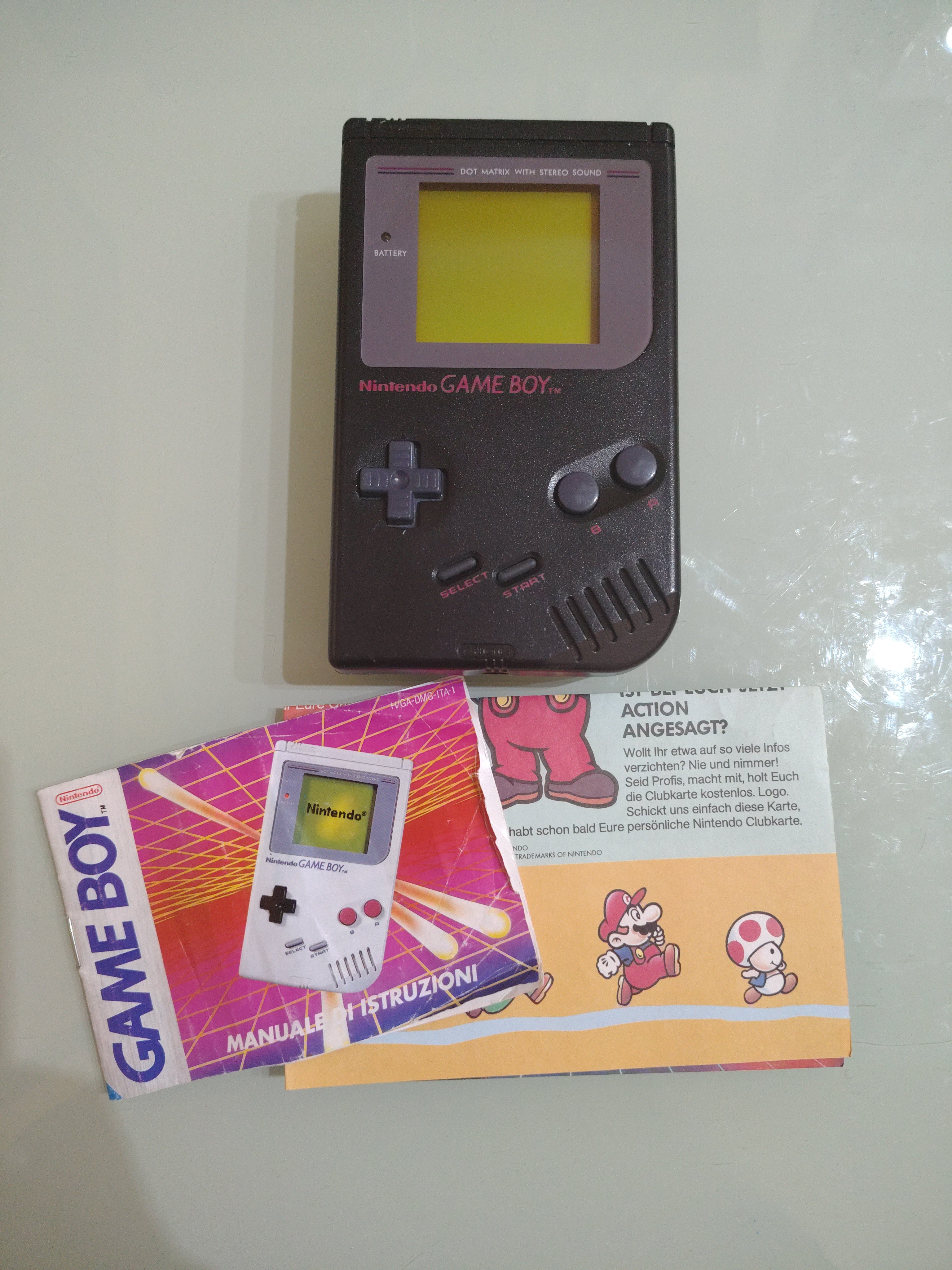 GAME BOY CLASSIC NERO BOXATO