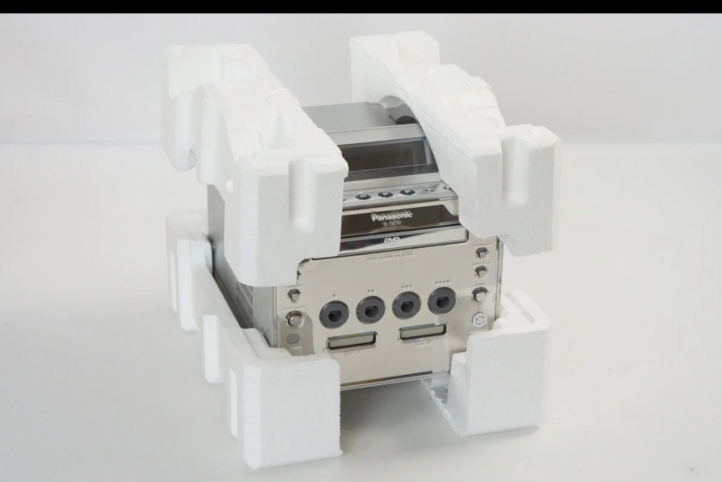 Console GAMECUBE Q in scatola Panasonic ( leggere)