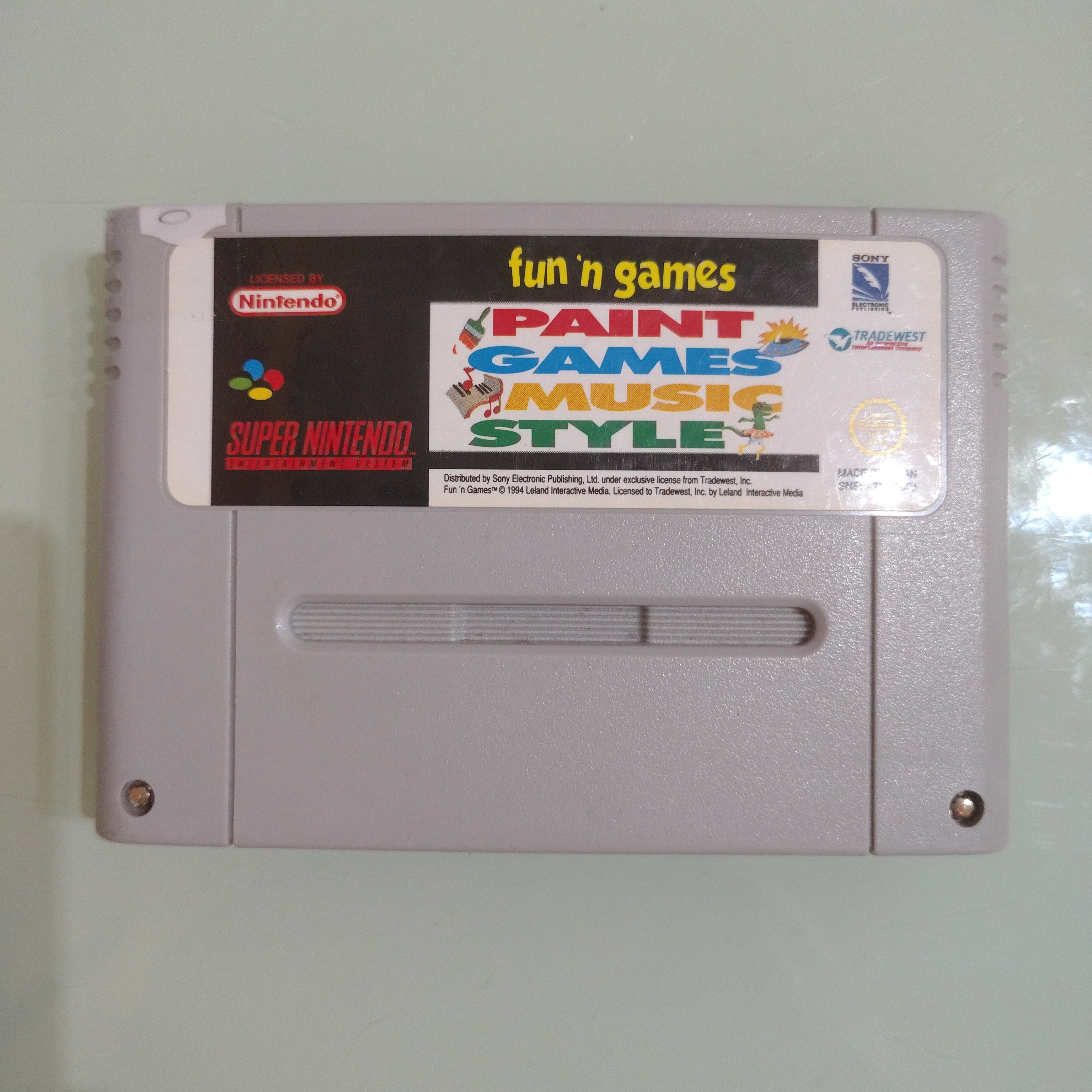 UKV FUN'N GAMES Paint Music Style pal