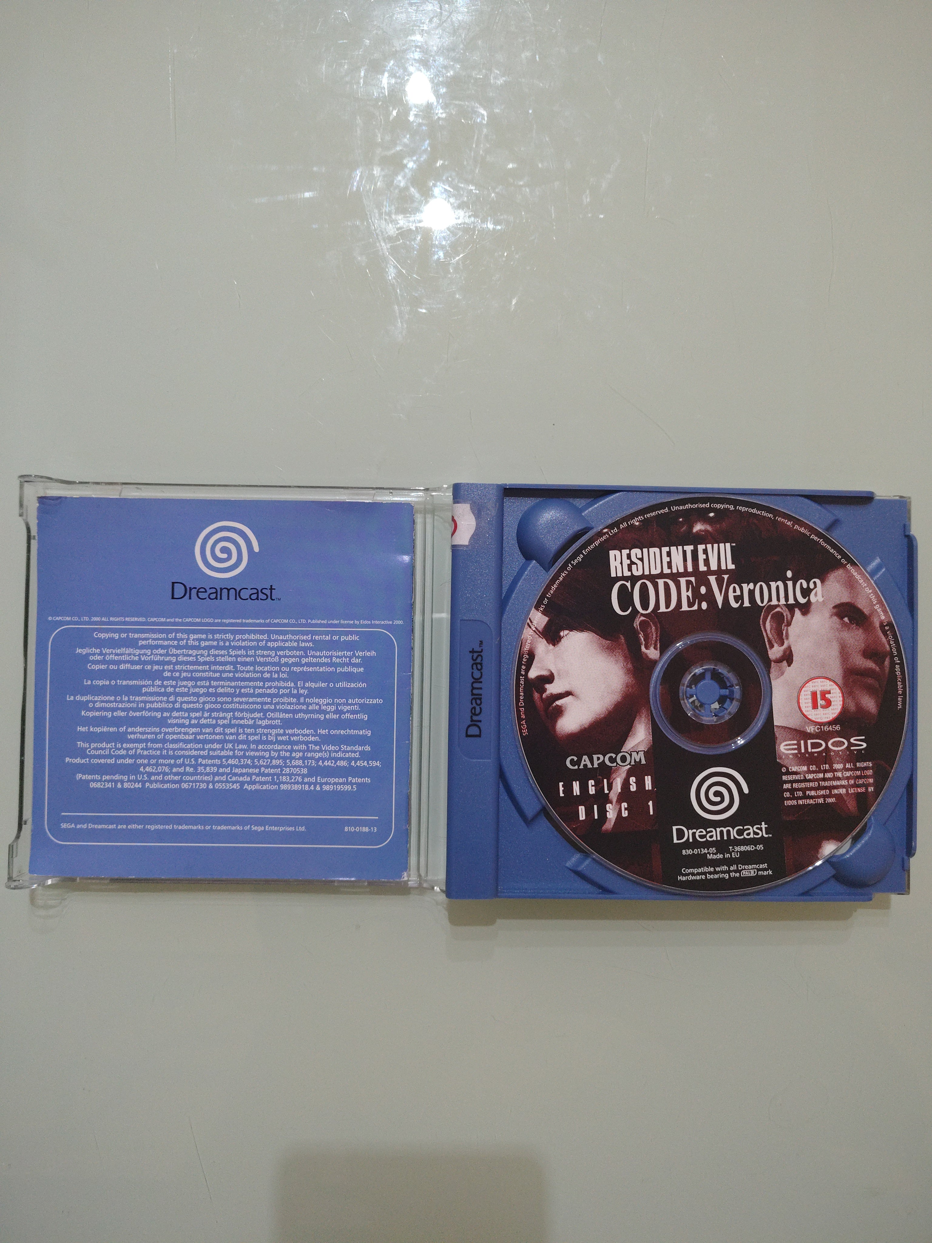 Sega Dreamcast Resident Evil Code Veronica completo..raro