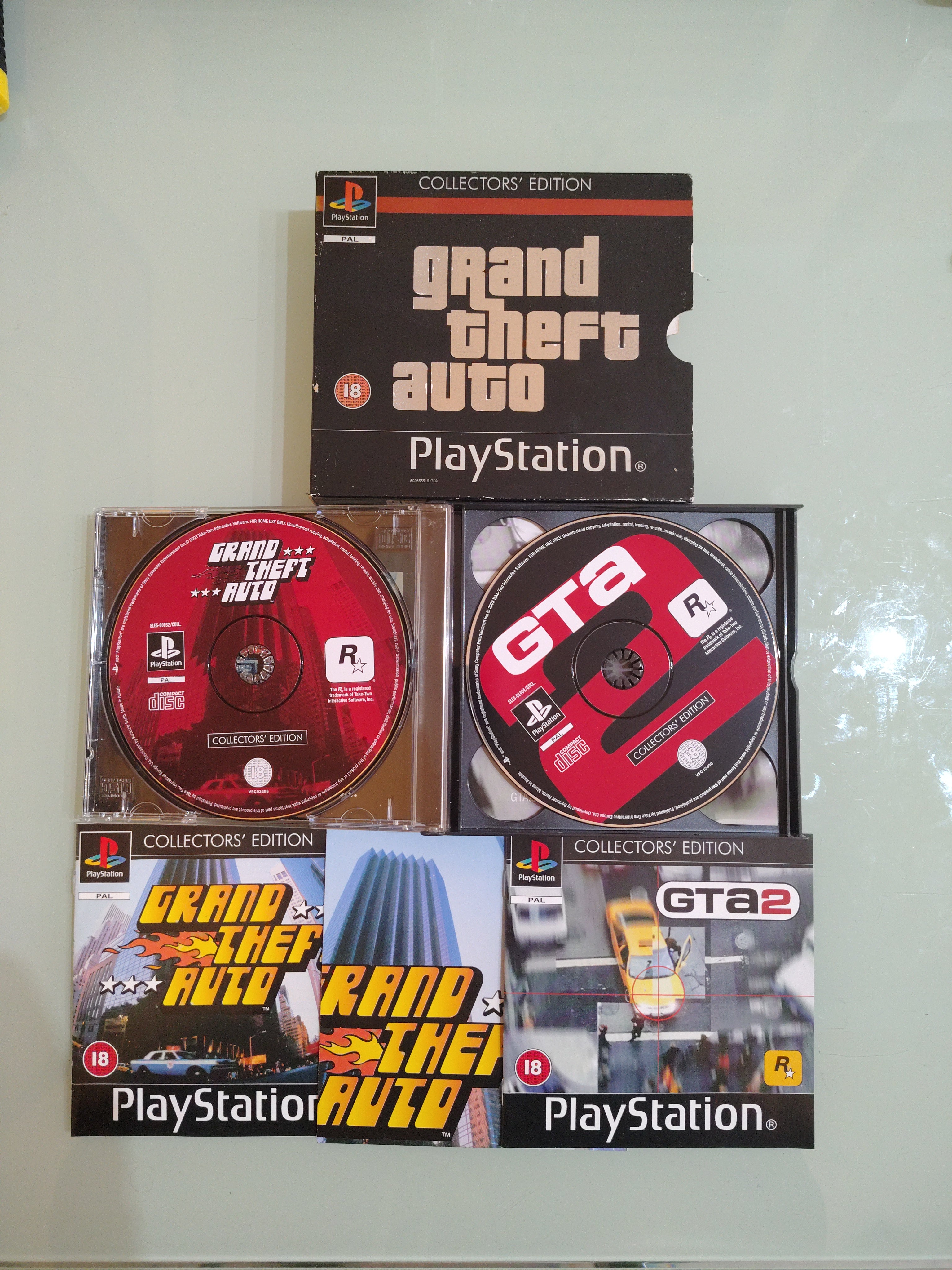 GRAND THEFT AUTO COLLECTORS' EDITION PAL MULTILINGUA