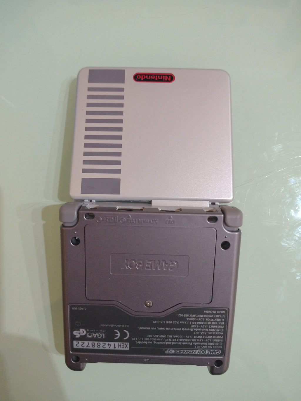 Game Boy Advance SP Nes Limited Edition