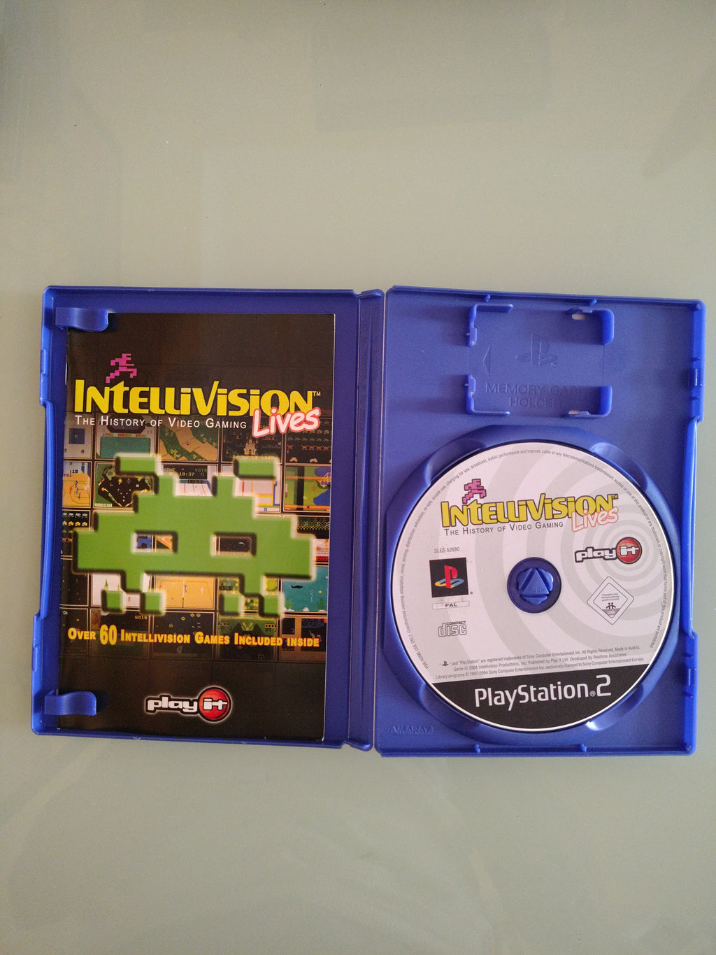INTELLIVISION LIVES STORIA DEI VIDEOGIOCHI  PLAY STATION 2 PAL  COME NUOVO