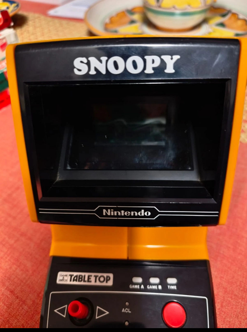 TABLE TOP SNOOPY CONSOLE VINTAGE