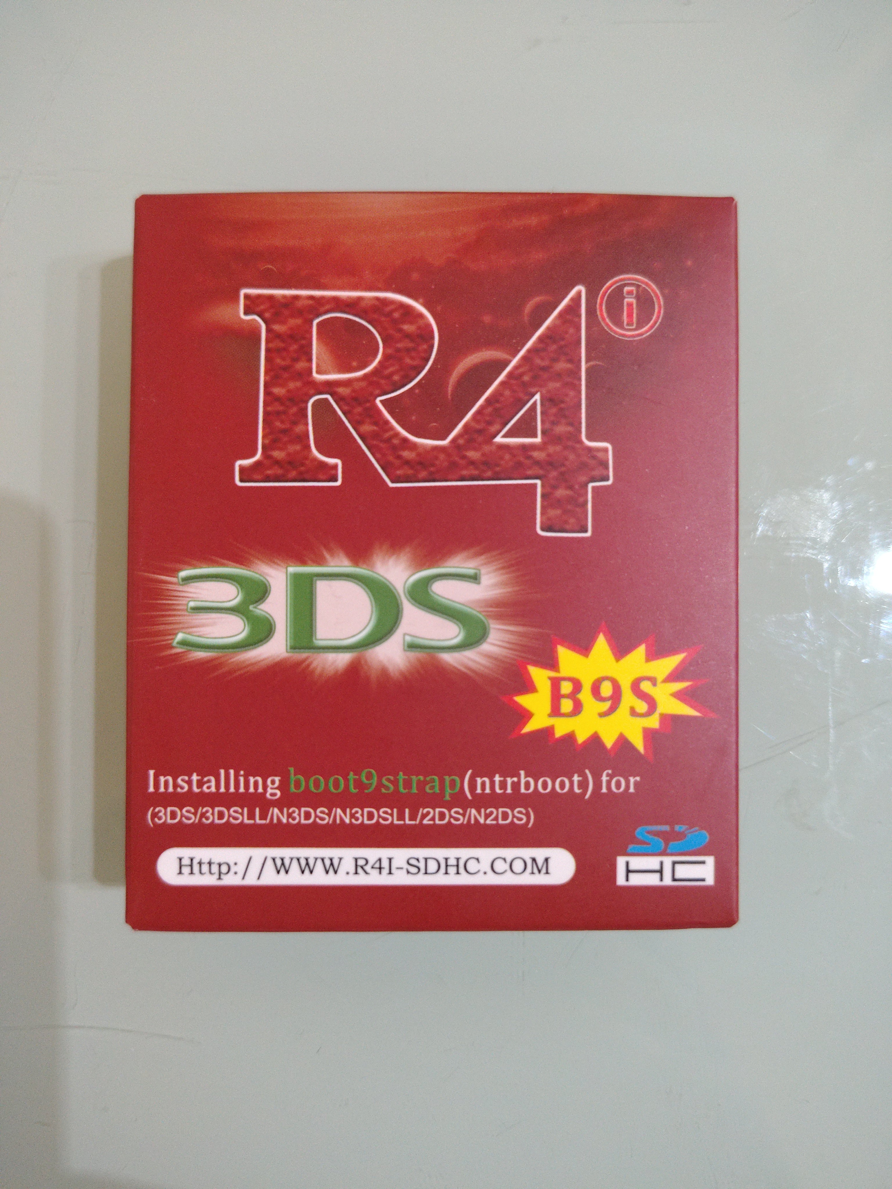 R4 3DS B9S ( LEGGERE)