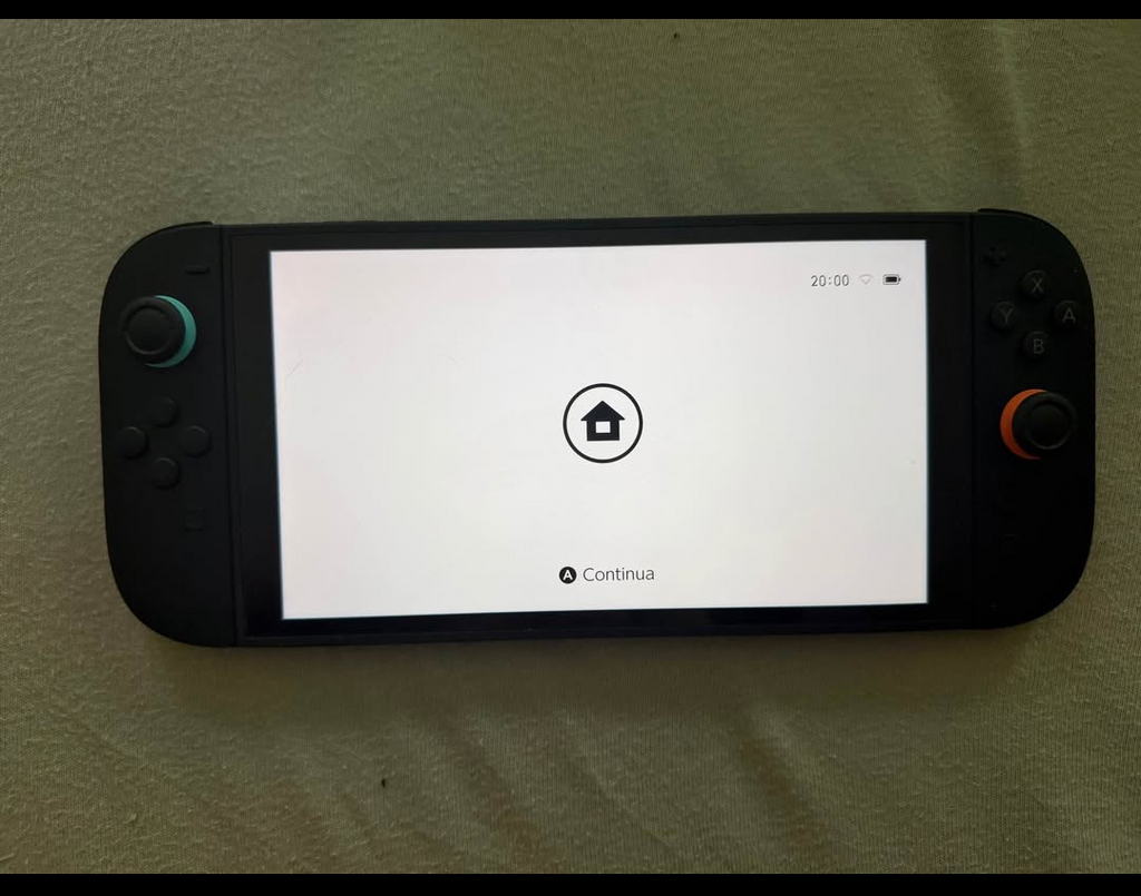 # Nintendo switch 2 con giochi + account ( leggere)