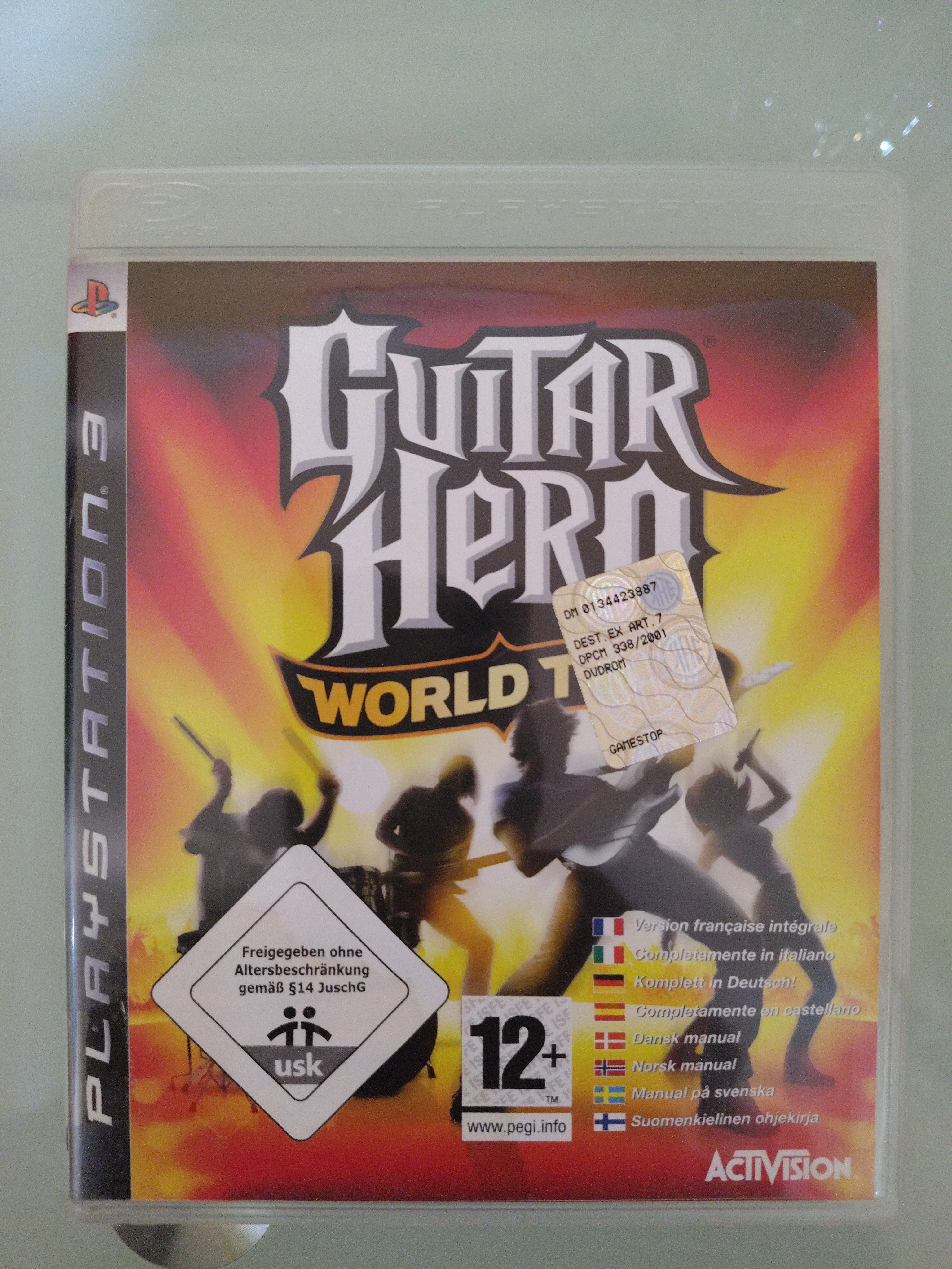 GUITAR HERO WORLD TOUR