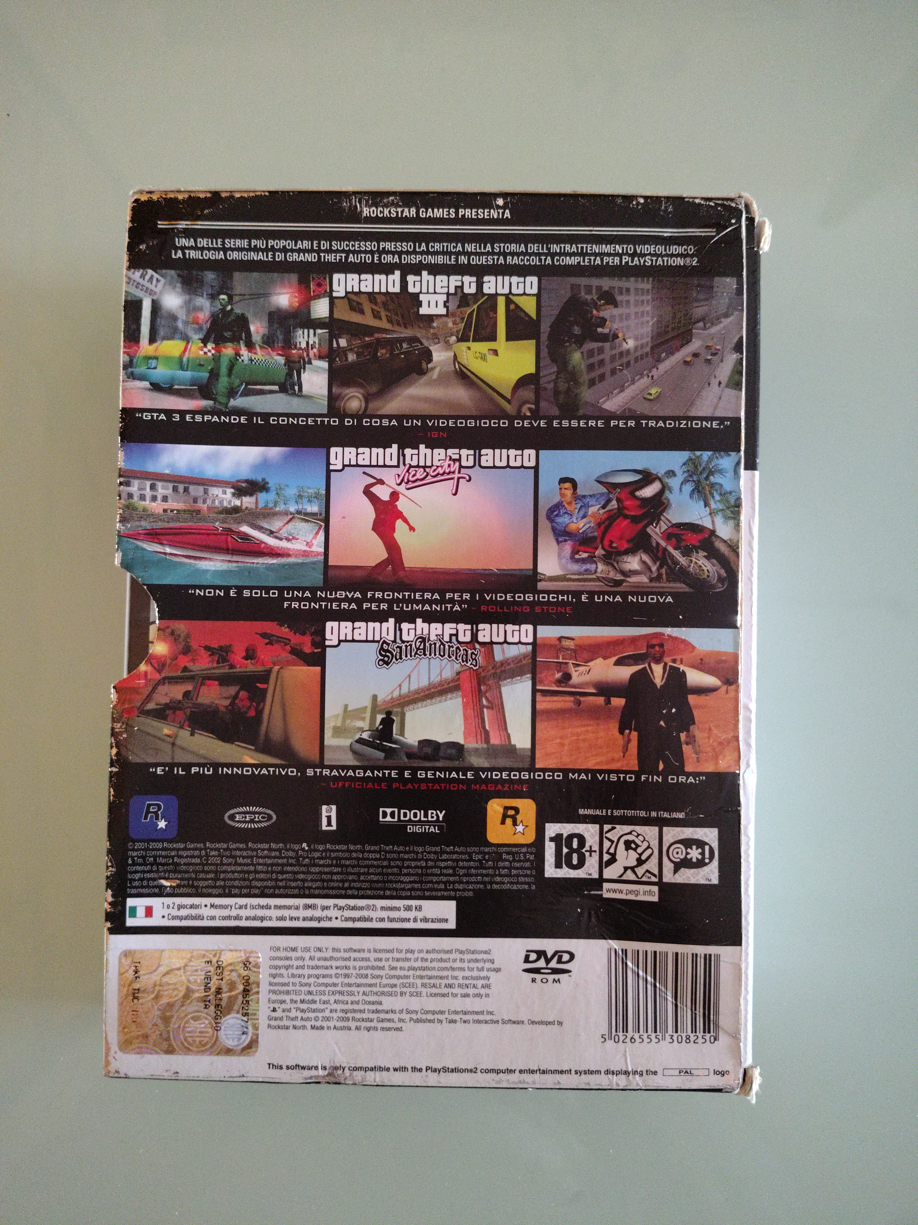 Grand Theft Auto: The Trilogy - III, Vice City, San Andreas [PlayStation 2] versione italiana