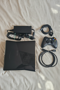 CONSOLE XBOX 360 SLIM NERA LUCIDA HARD DISK 250 GB