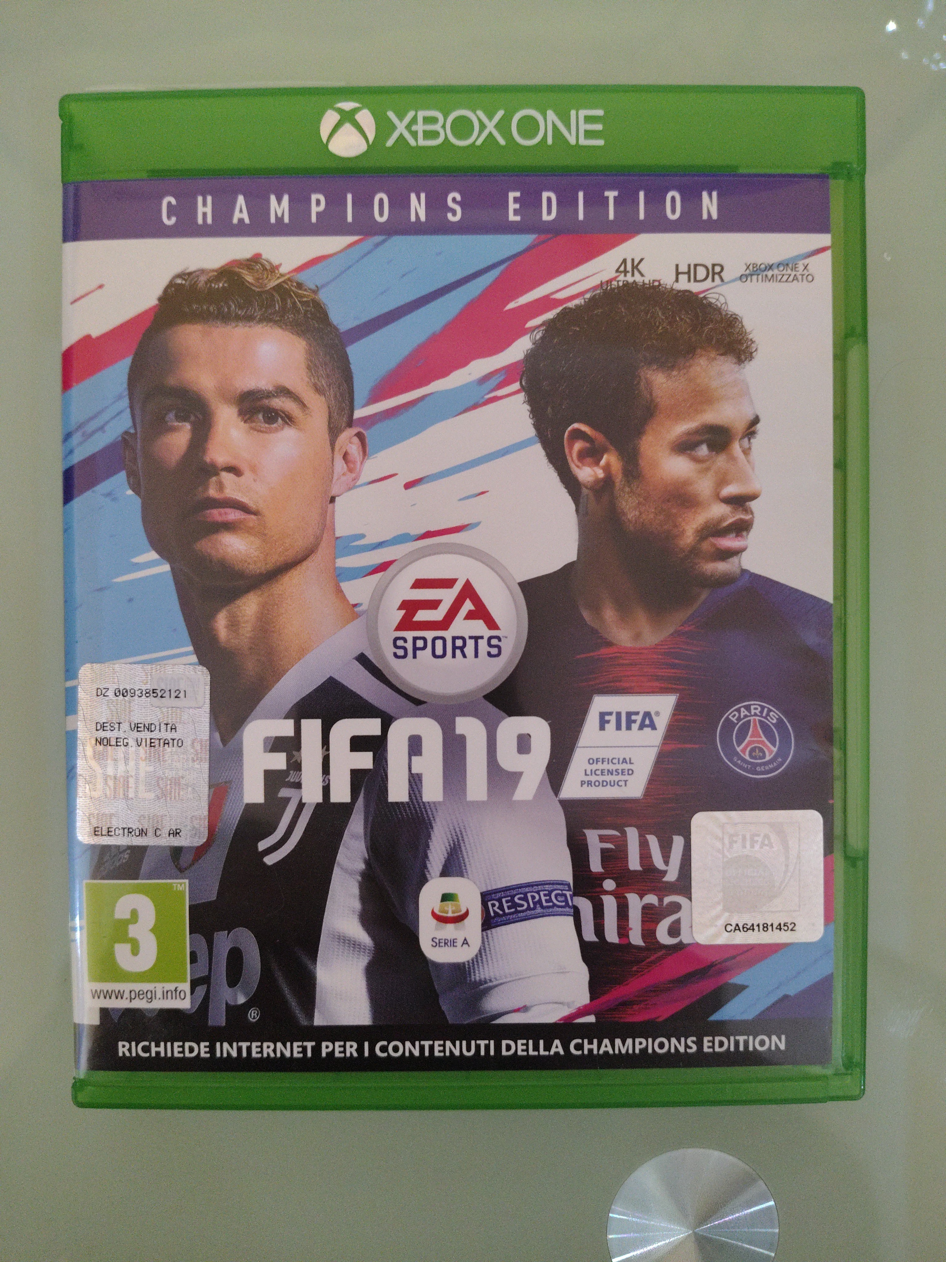 FIFA 19 CHAMPIONS EDITION