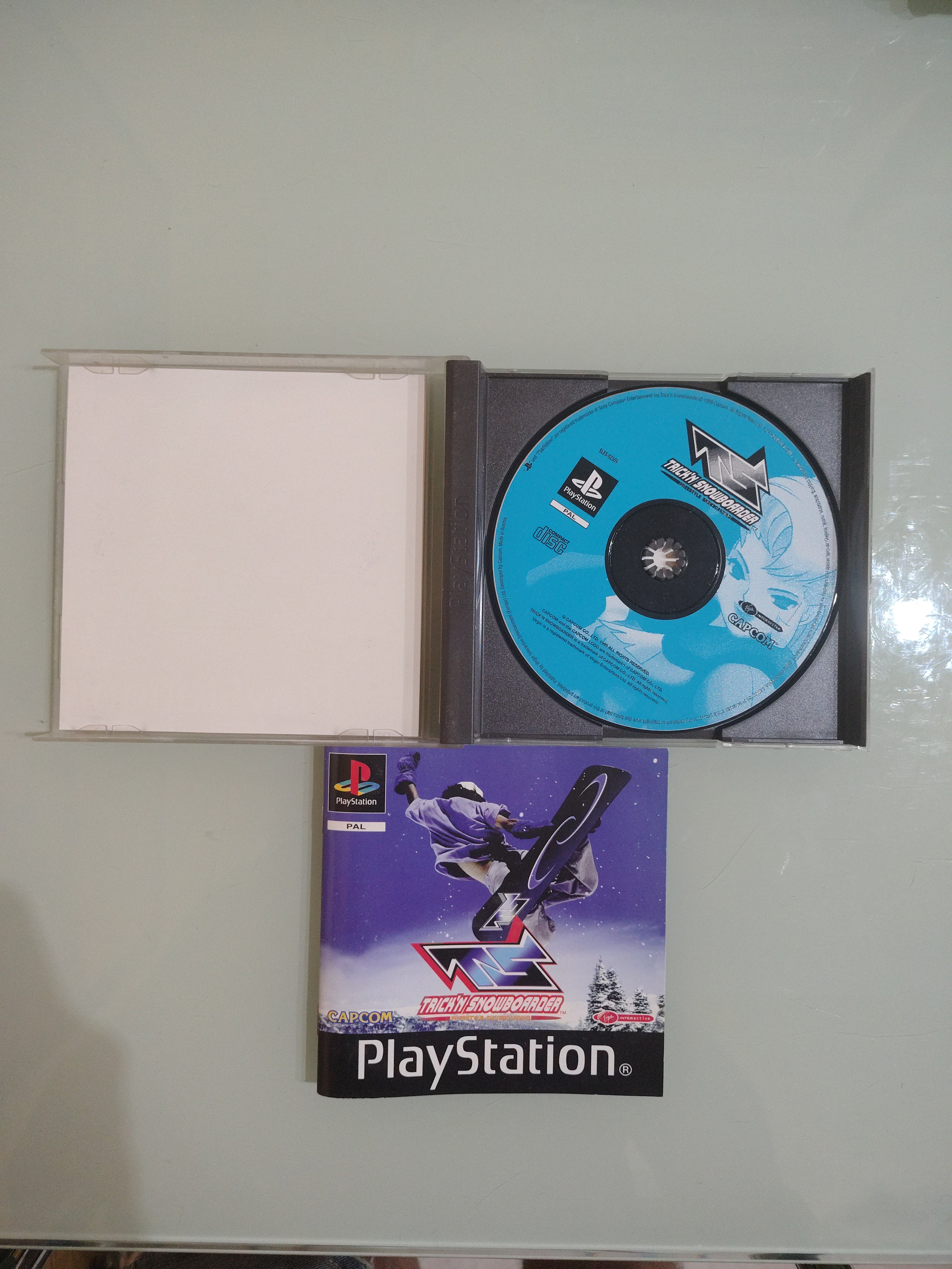 Trick'N Snowboarder (Sony PlayStation 1, 1999) PAL ita/esp