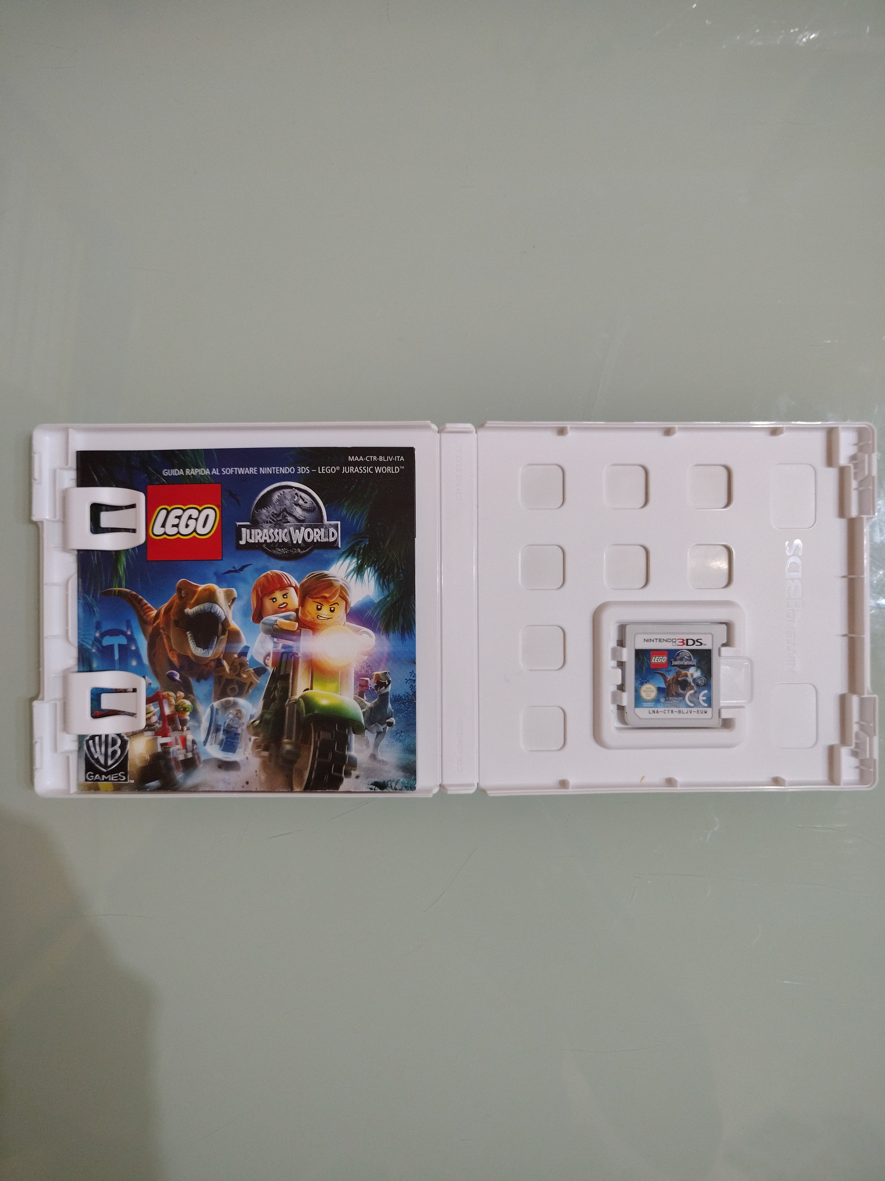 LEGO JURASSIC WORLD,  NINTENDO 3DS USATO