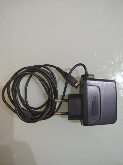 ALIMENTATORE ORIGINALE GAME BOY SP/NDS