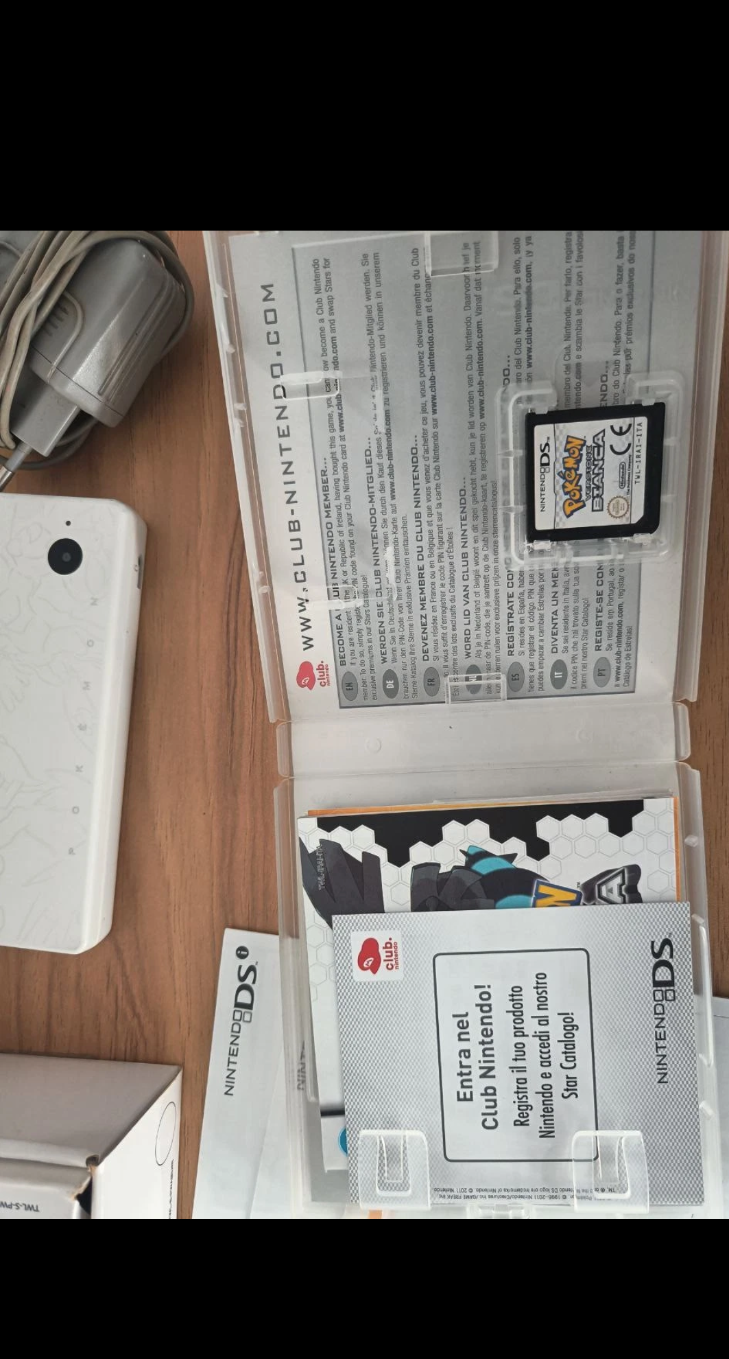 Nintendo DSi Pokemon bianca edizione speciale Zekrom e Reshiram BOXATA ITA