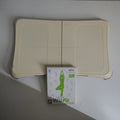 WII Balance Board bianca  pedana Nintendo WII ORIGINALE + gioco WII FIT PLUS FUNZIONANTE