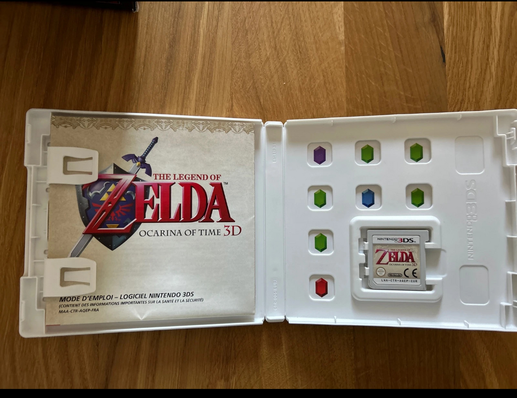Nintendo 3DS The Legend of Zelda 25th Anniversary Edition completa
