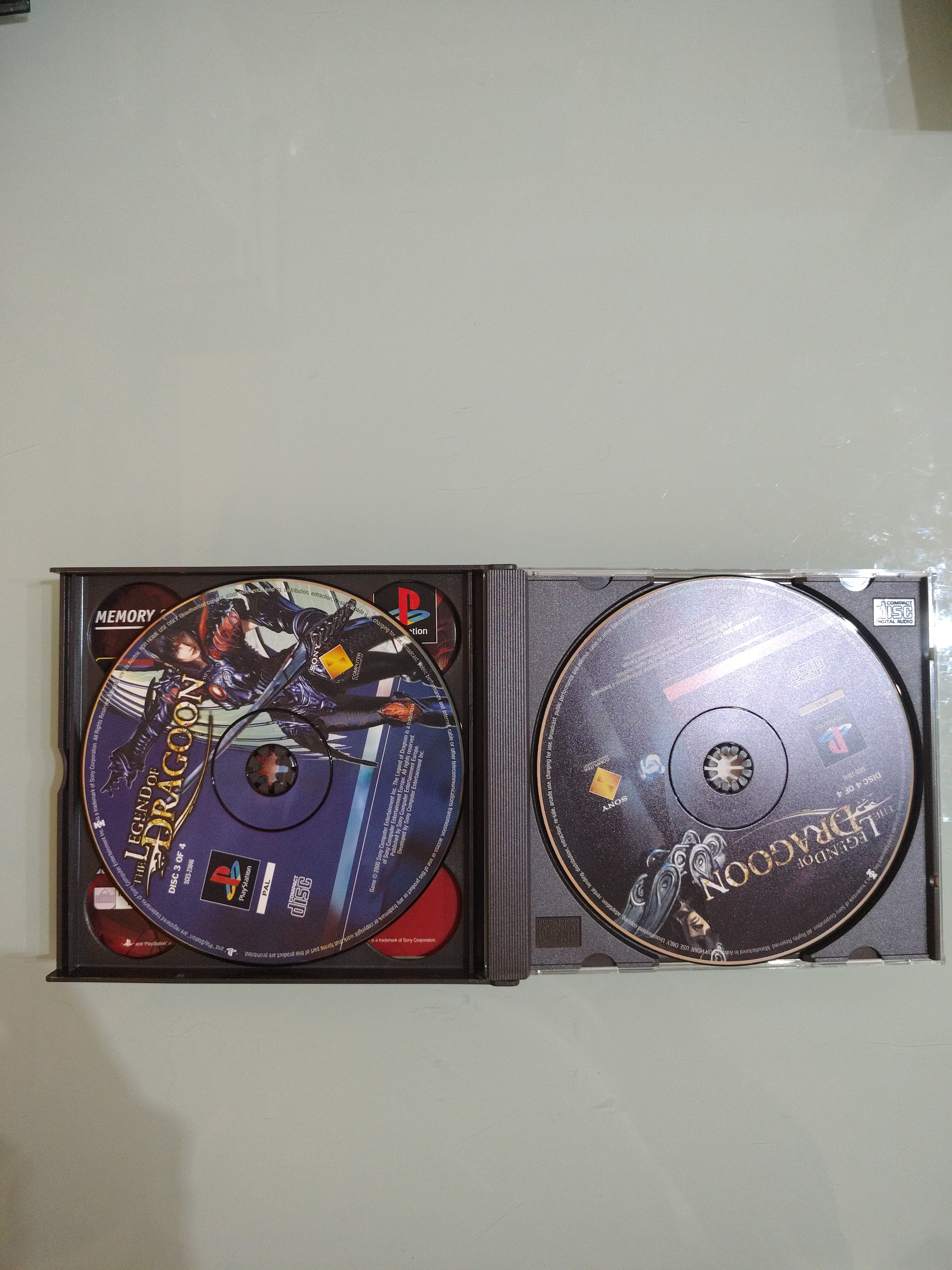 PS1 THE LEGEND OF DRAGOON Completo PAL ITA