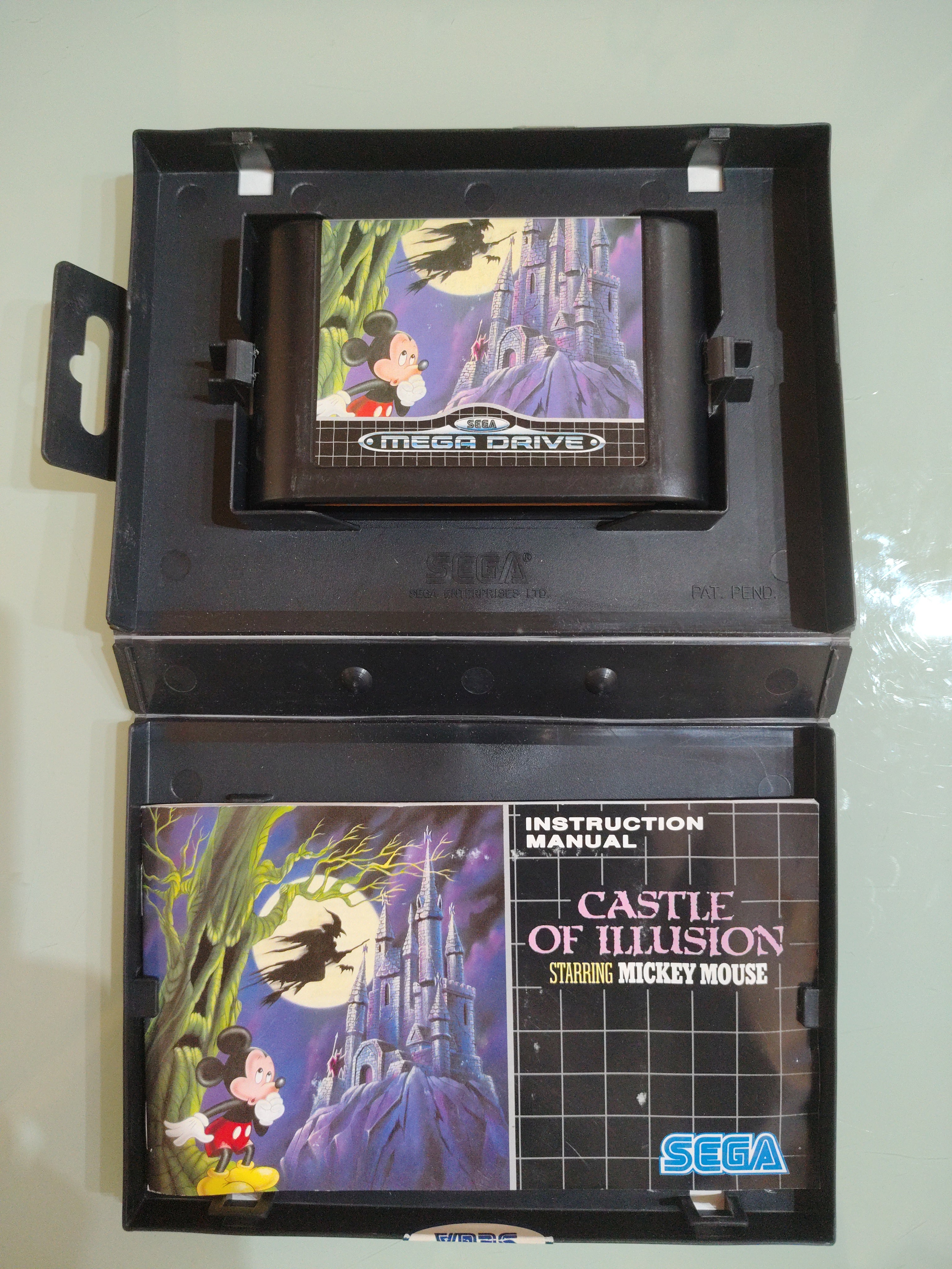 SEGA MEGA DRIVE  Castle of Illusion  Michey Mouse Disney