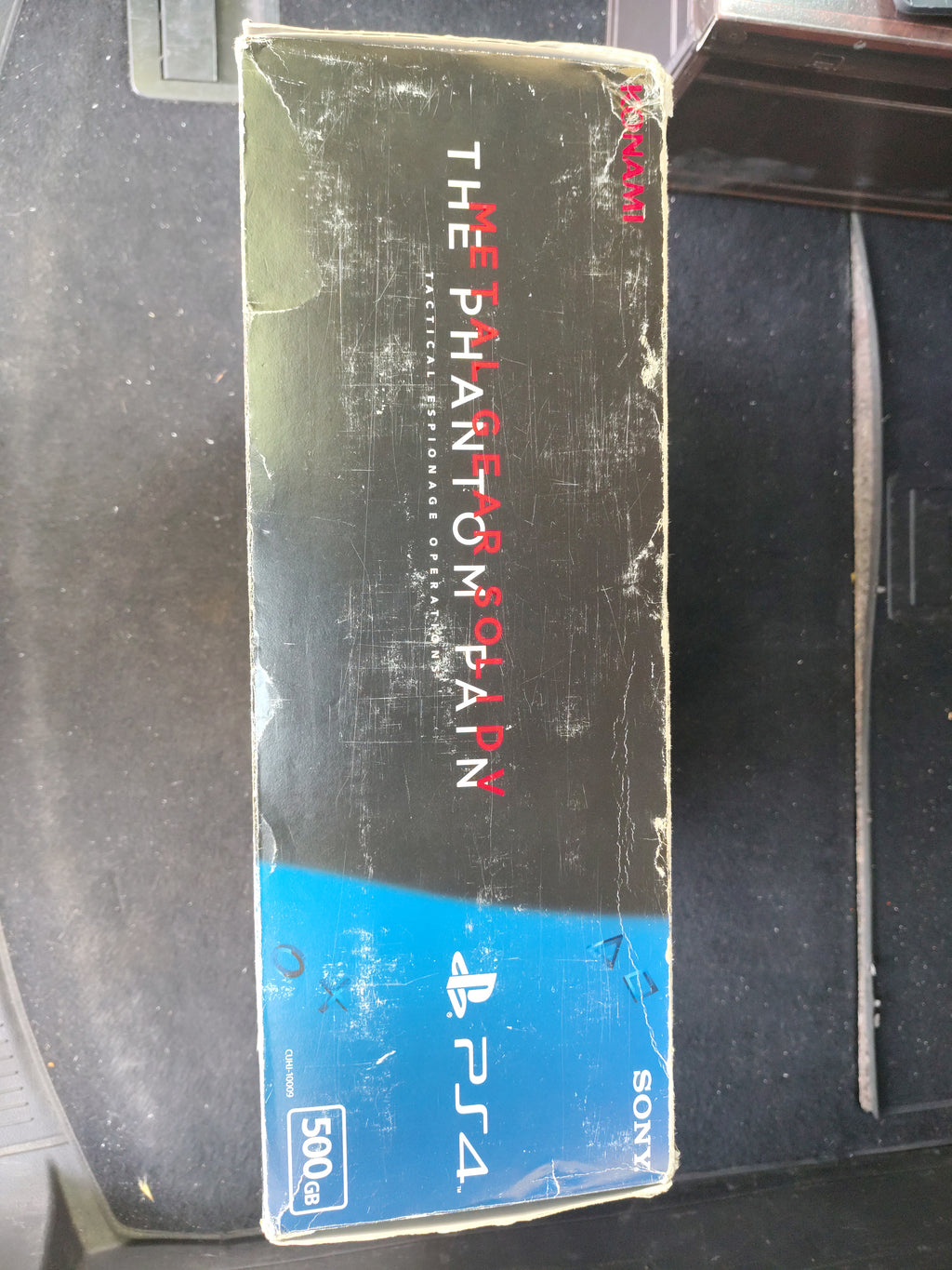 PlayStation 4 METAL GEAR SOLID V LIMITED PACK THE PHANTOM PAIN EDITION