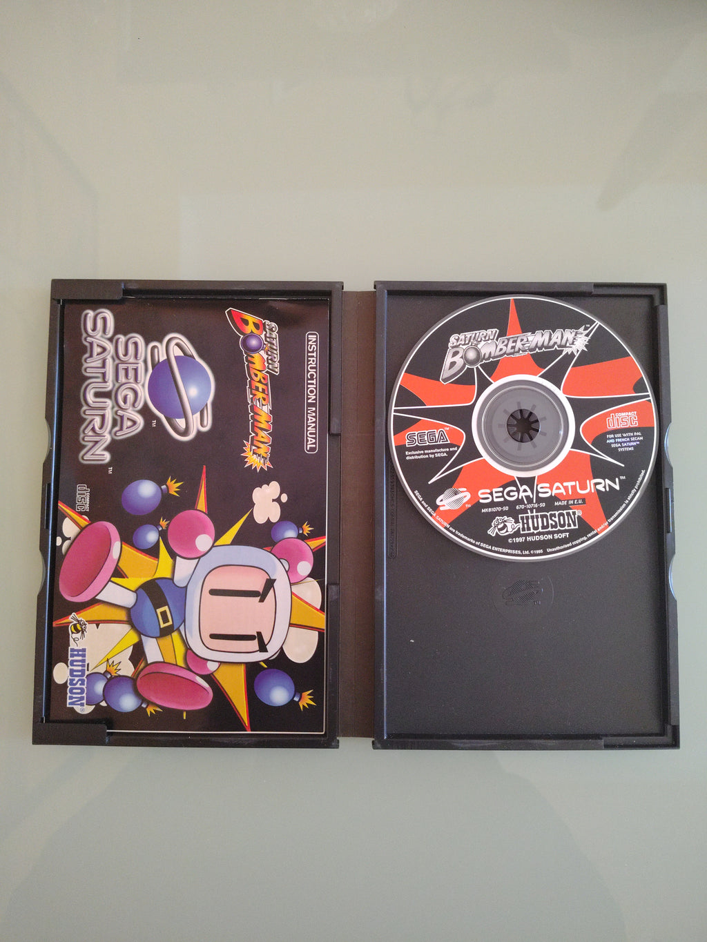 BOMBER MAN