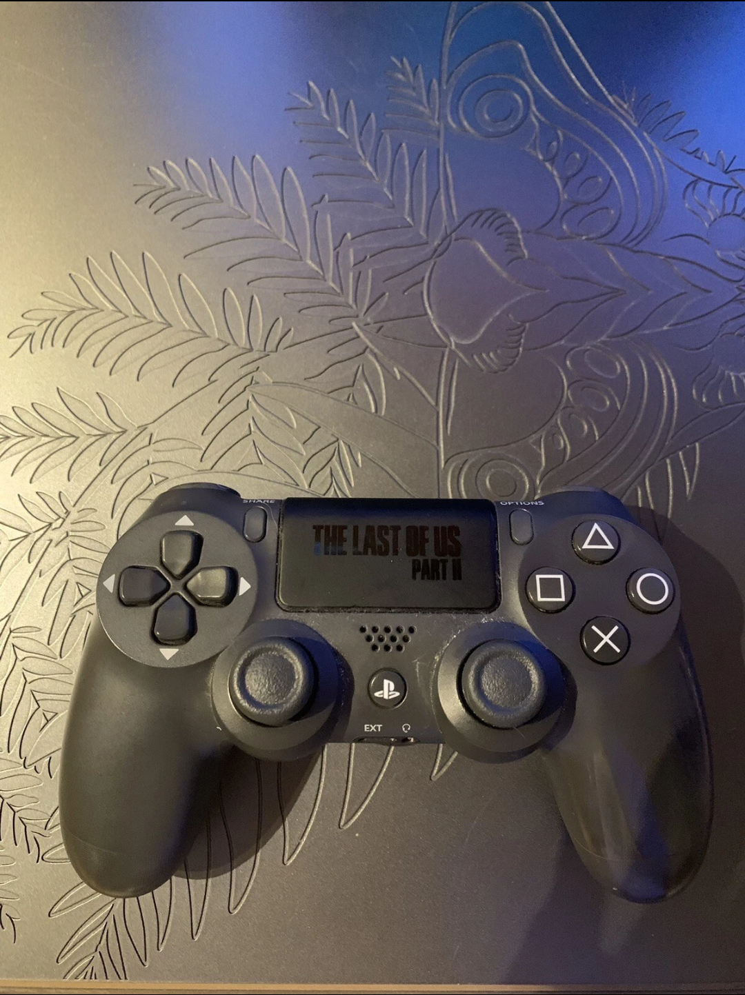 # PS4 Pro 1 tb Limited Edition The Last Of Us 2 ottime condizioni