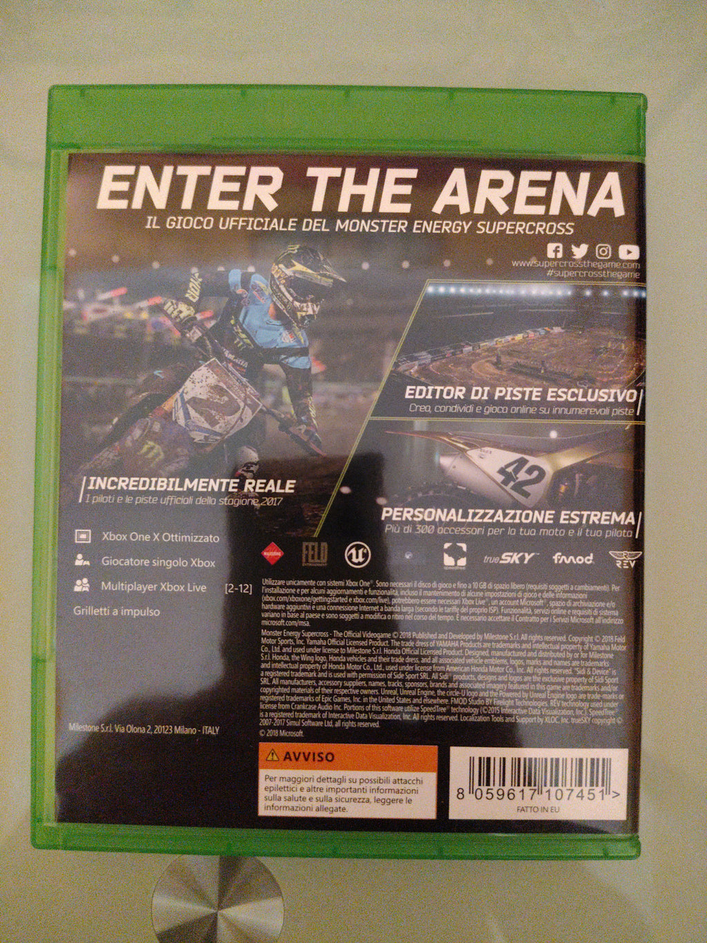 Monster Energy Supercross Xbox One videogioco corse multiplayer