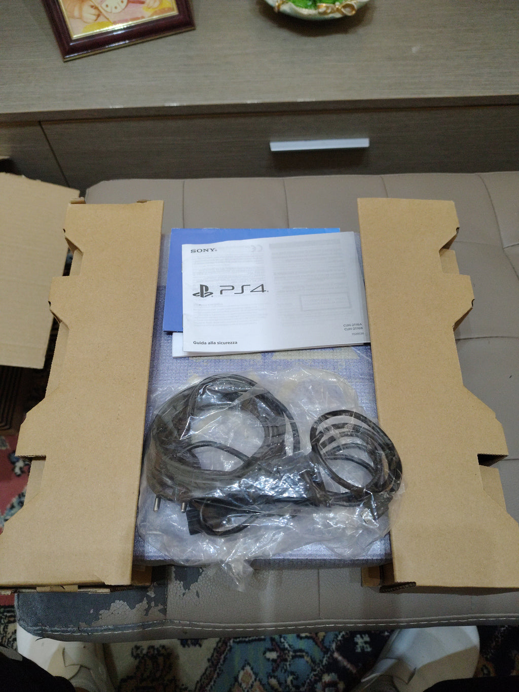 PLAYSTATION 4 DAYS OF PLAY LIMITED EDITION