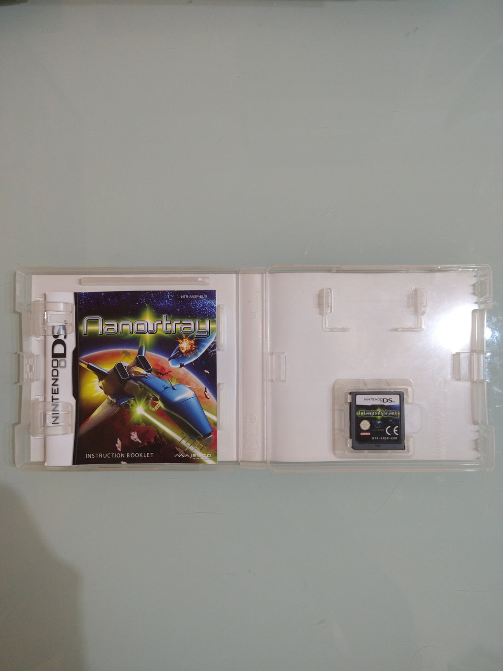 NANOSTRAY  NINTENDO DS EDIZIONE ITALIANA TRIANGOLO ROSA 80188