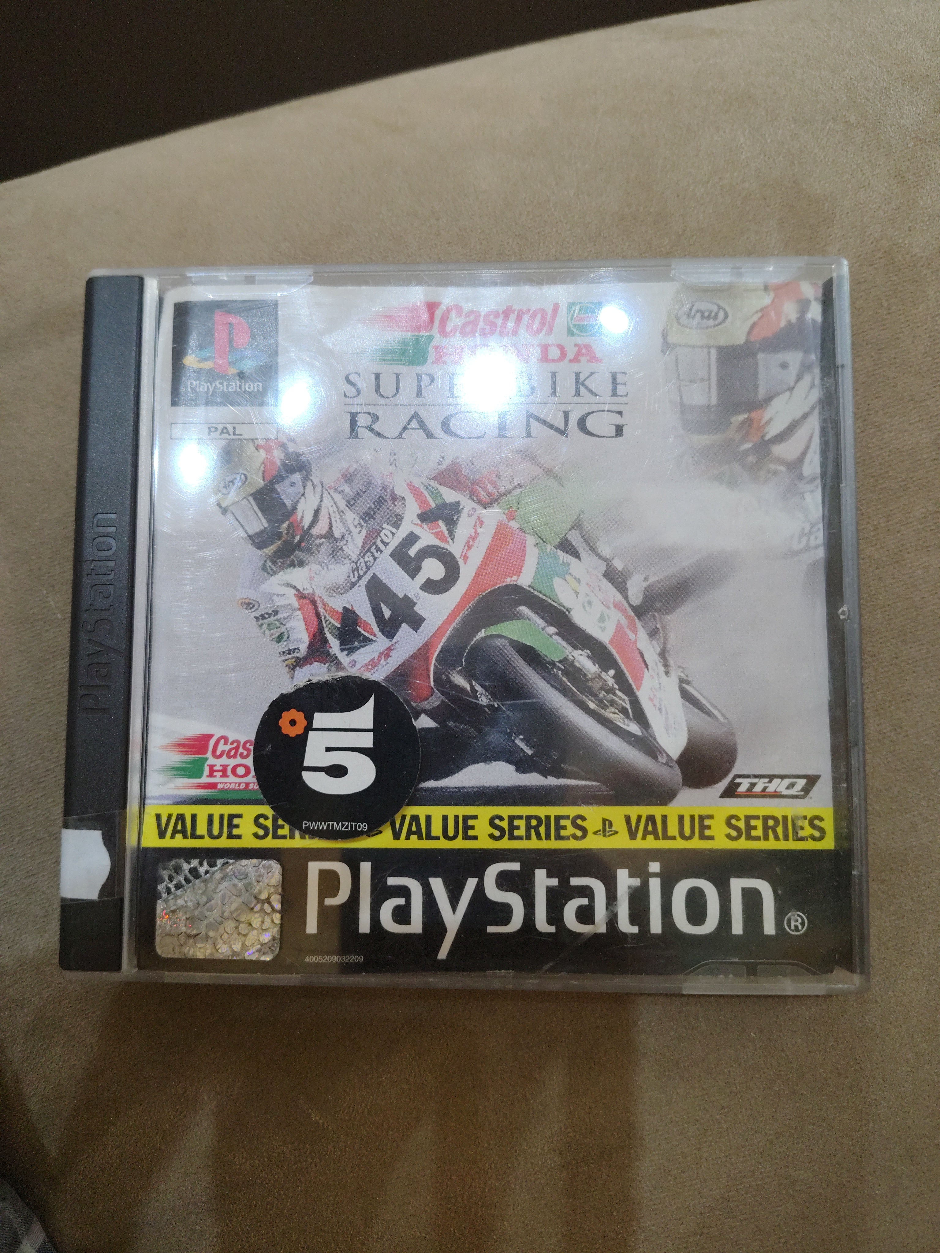 CASTROL HONDA SUPERBIKE RACING PS1