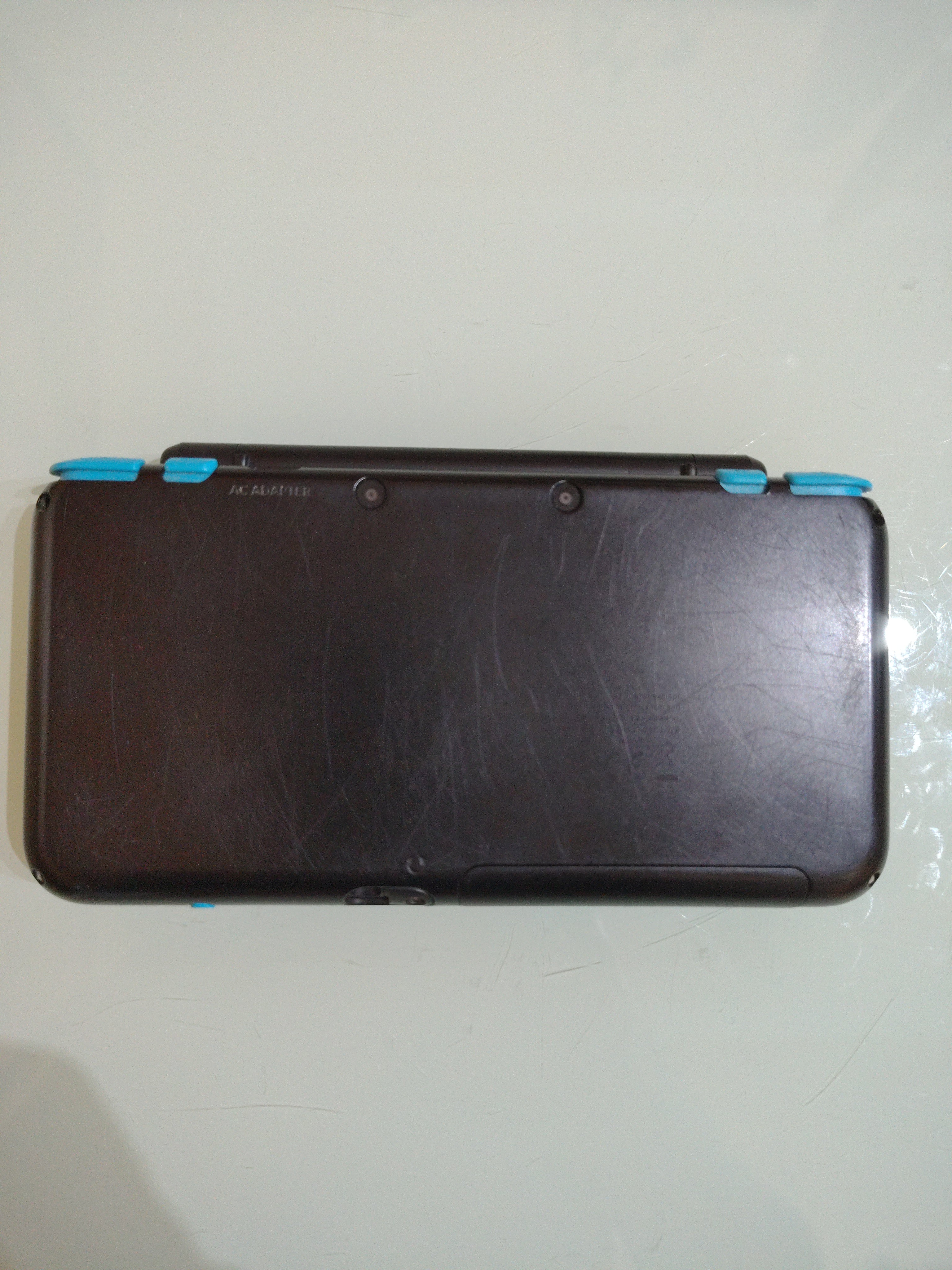 Nintendo New 2DS XL Console di gioco portatile turchese nera testata